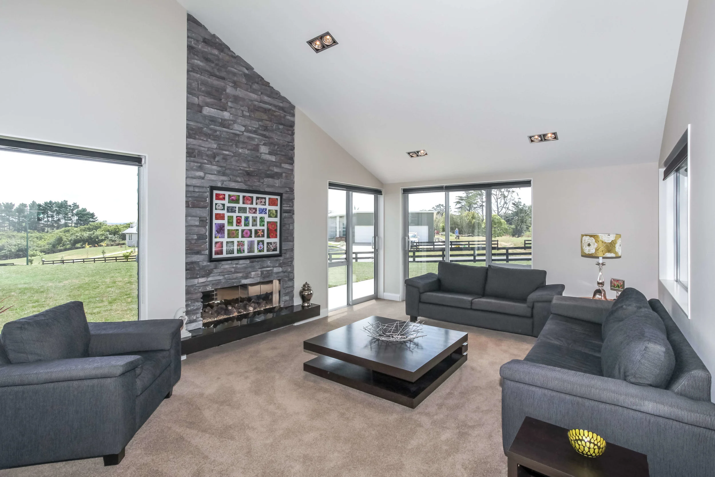 125 McRobbie Road 008.jpg