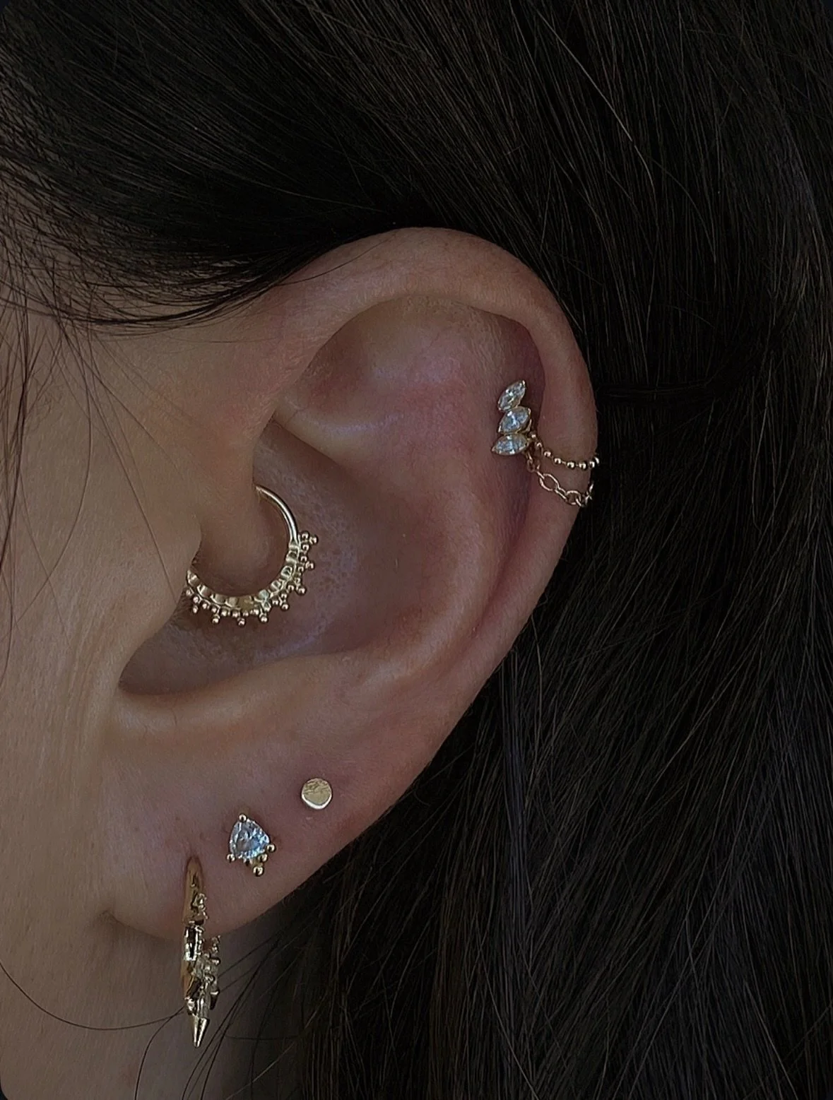 You deserve nothing but the best🤍

That&rsquo;s why we love offering a wide selection of high-end jewelry from some of the industry&rsquo;s most reputable brands, allowing us to create curated ears that are unique, timeless, and absolutely stunning✨