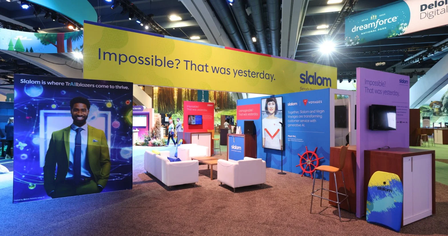 photo Dreamforce_GenAI Campaign booth02.JPG