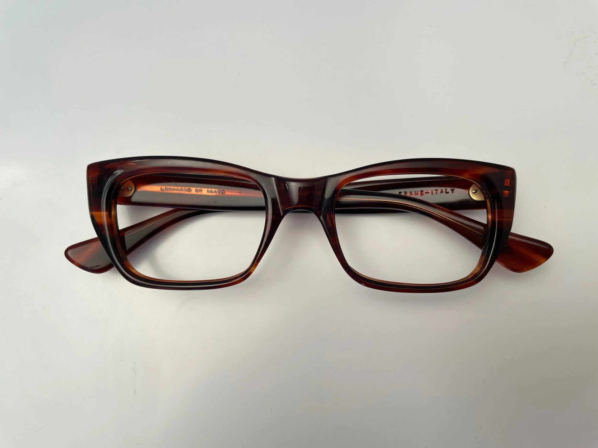 Italian eyeglass frames outlet