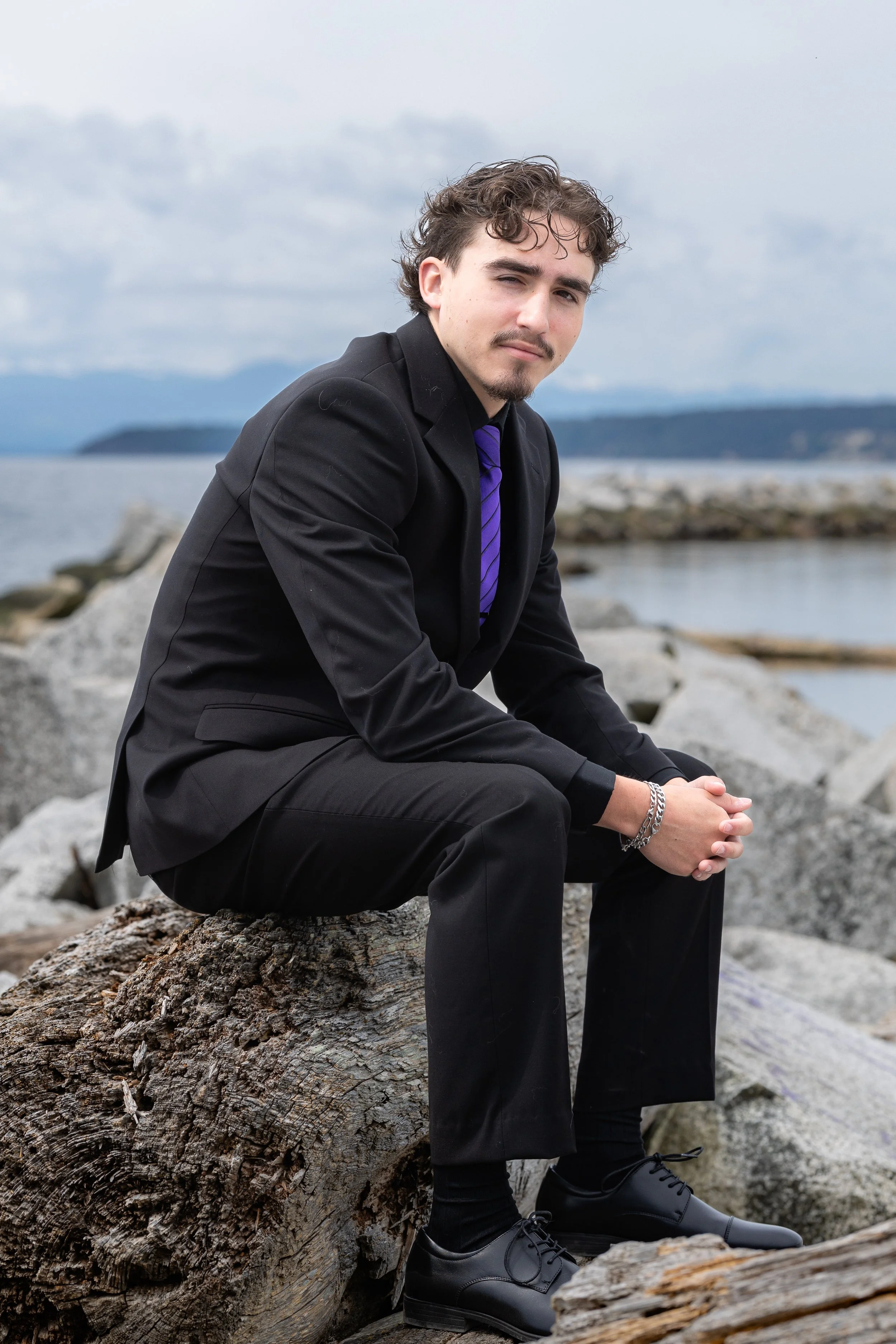 Noah_Grad_2026_ 1.jpg