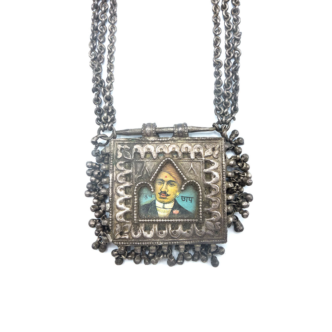 Buy Parvathi Antique Silver Necklace Online | Sri Sankeshwar Jewels -  JewelFlix