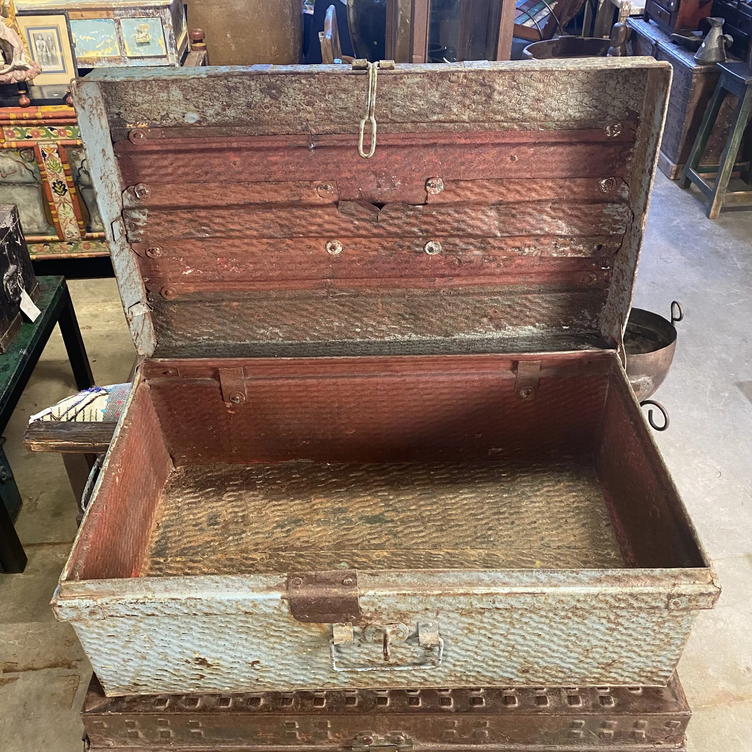 Vintage Metal Trunks — Cargo Inc