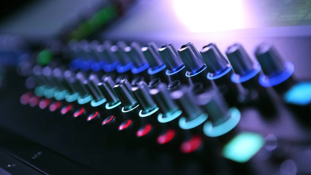Digico_SD12_encoders.jpg,