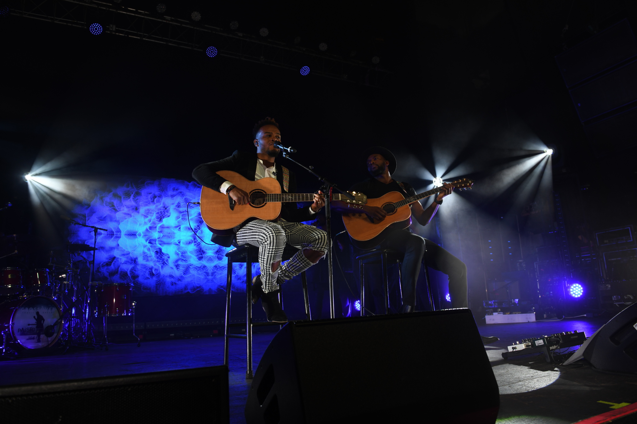 Travis Greene - Crossover Tour