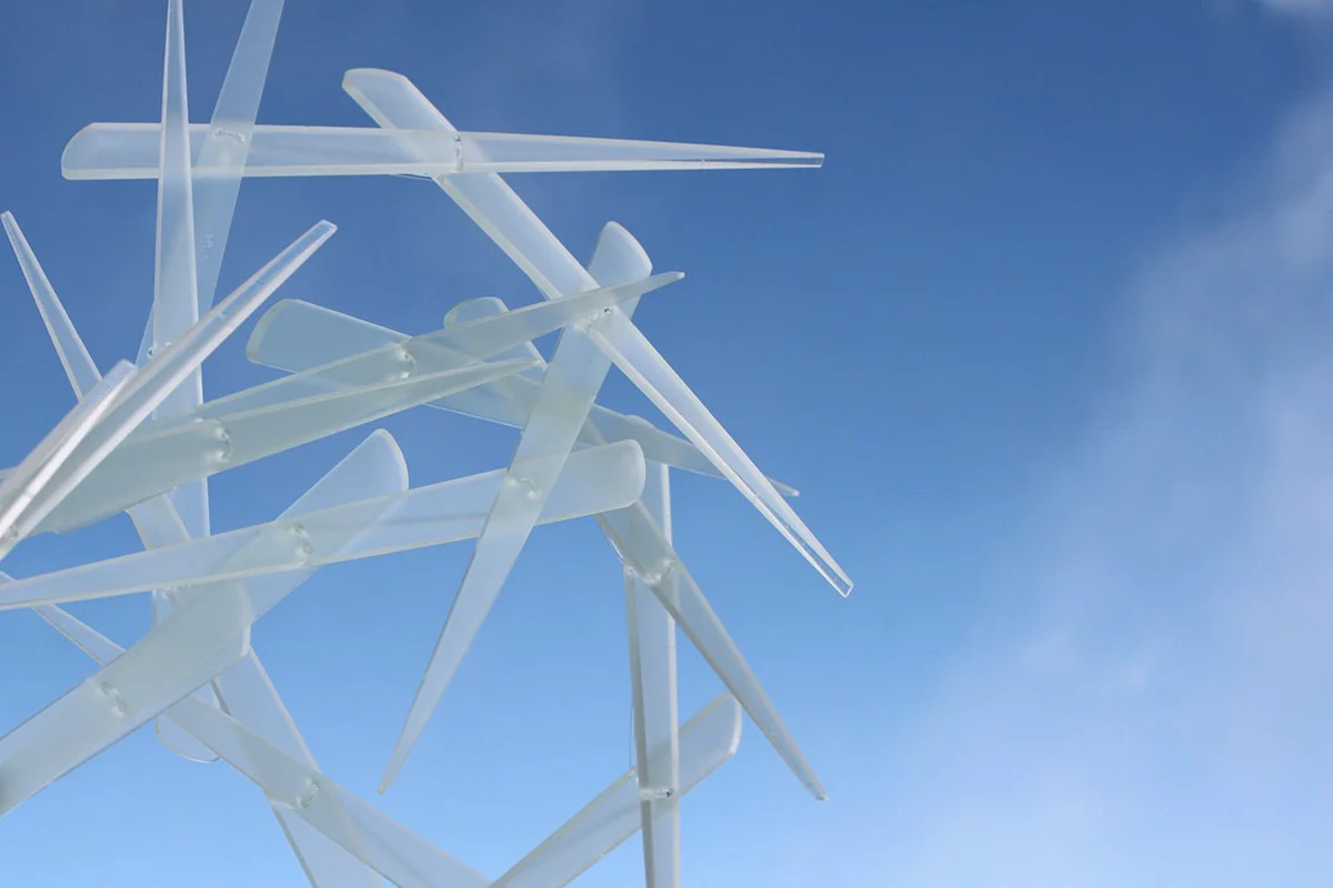 ICICLES. ANGLES ANGELS.