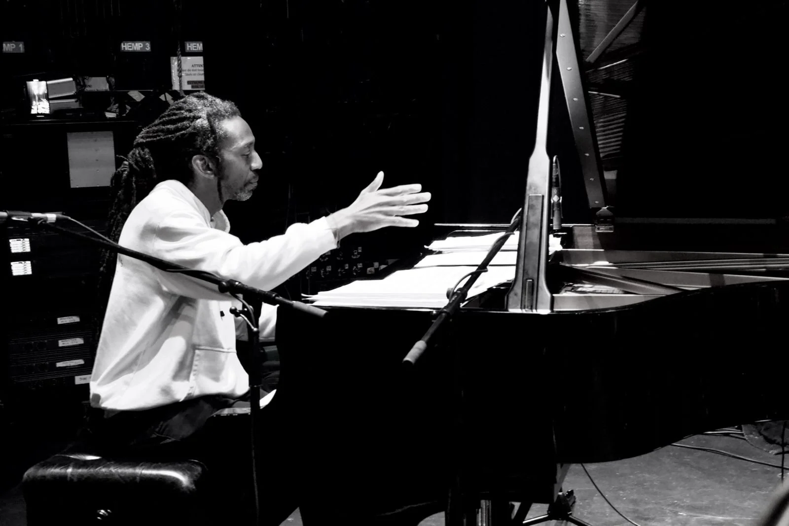 WhatsApp Image 2025-09-27 at 12.49.09 (1).jpeg