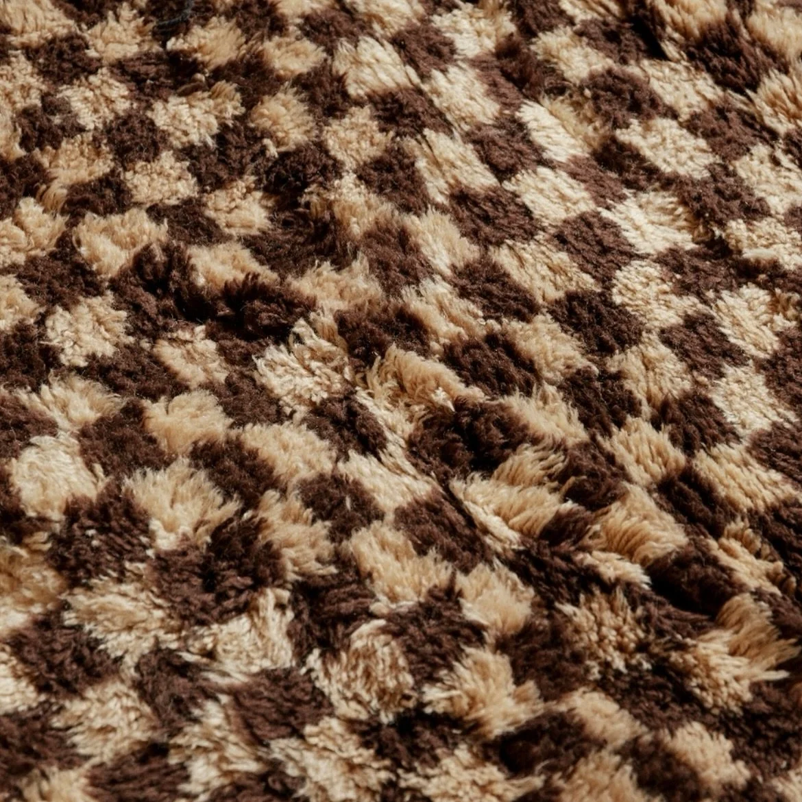 via @beni_rugs
