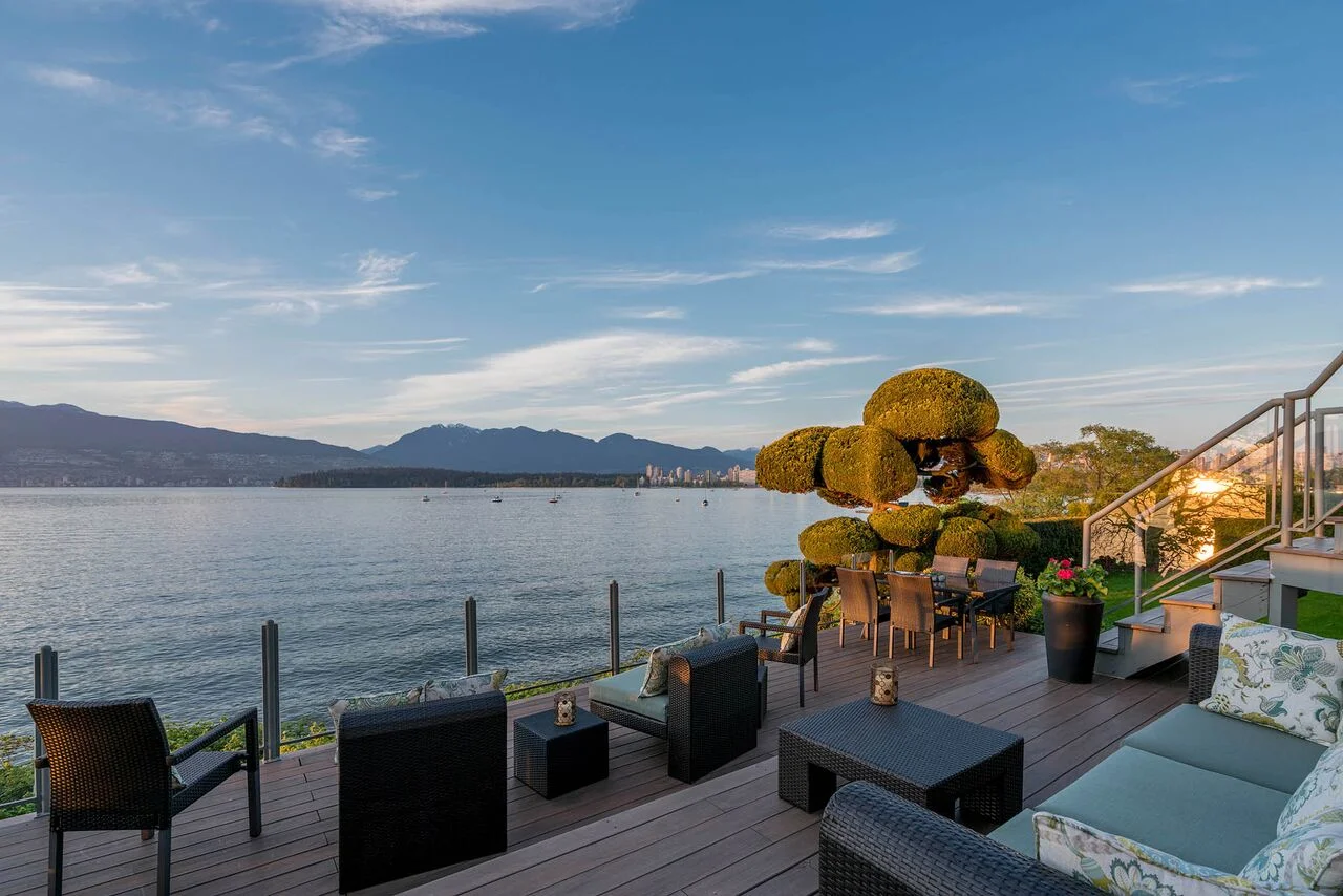 2523-Pt-Grey-Road-Vancouver-360hometours-43s_preview.jpg