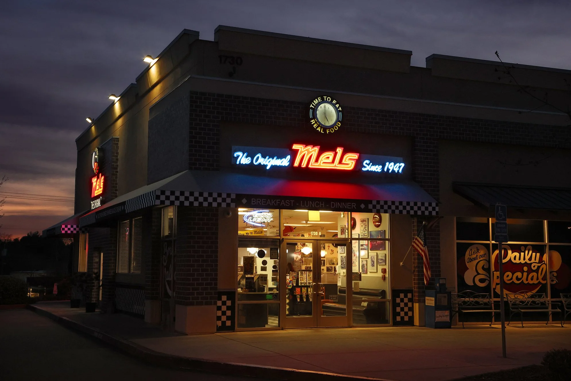 Mel's Diner Almost Dark, Auburn CA
