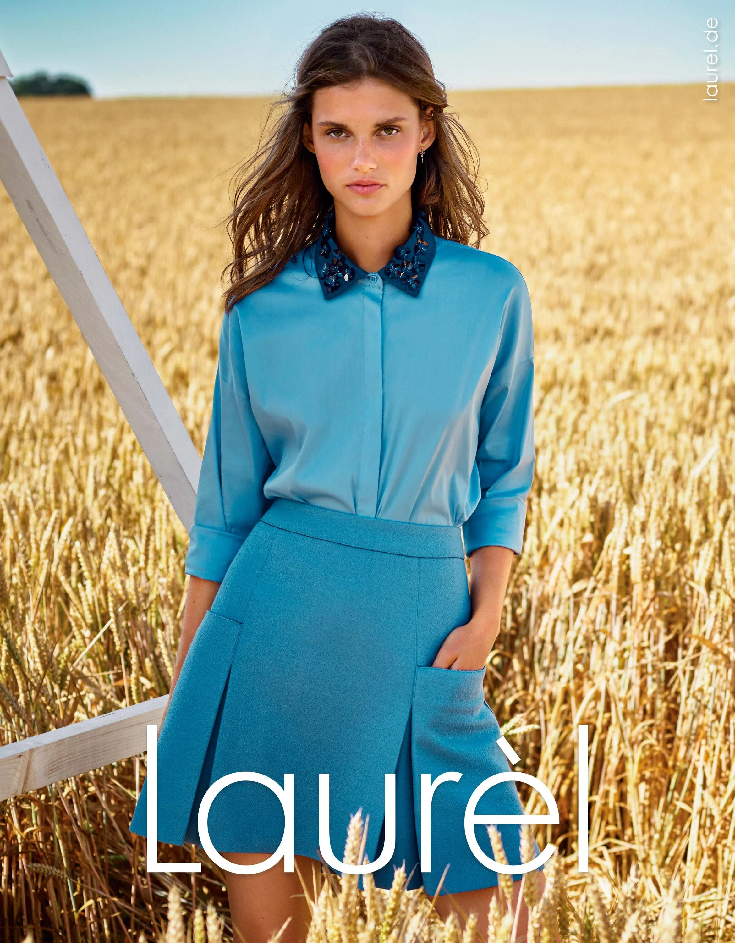 Laurèl Adverts
