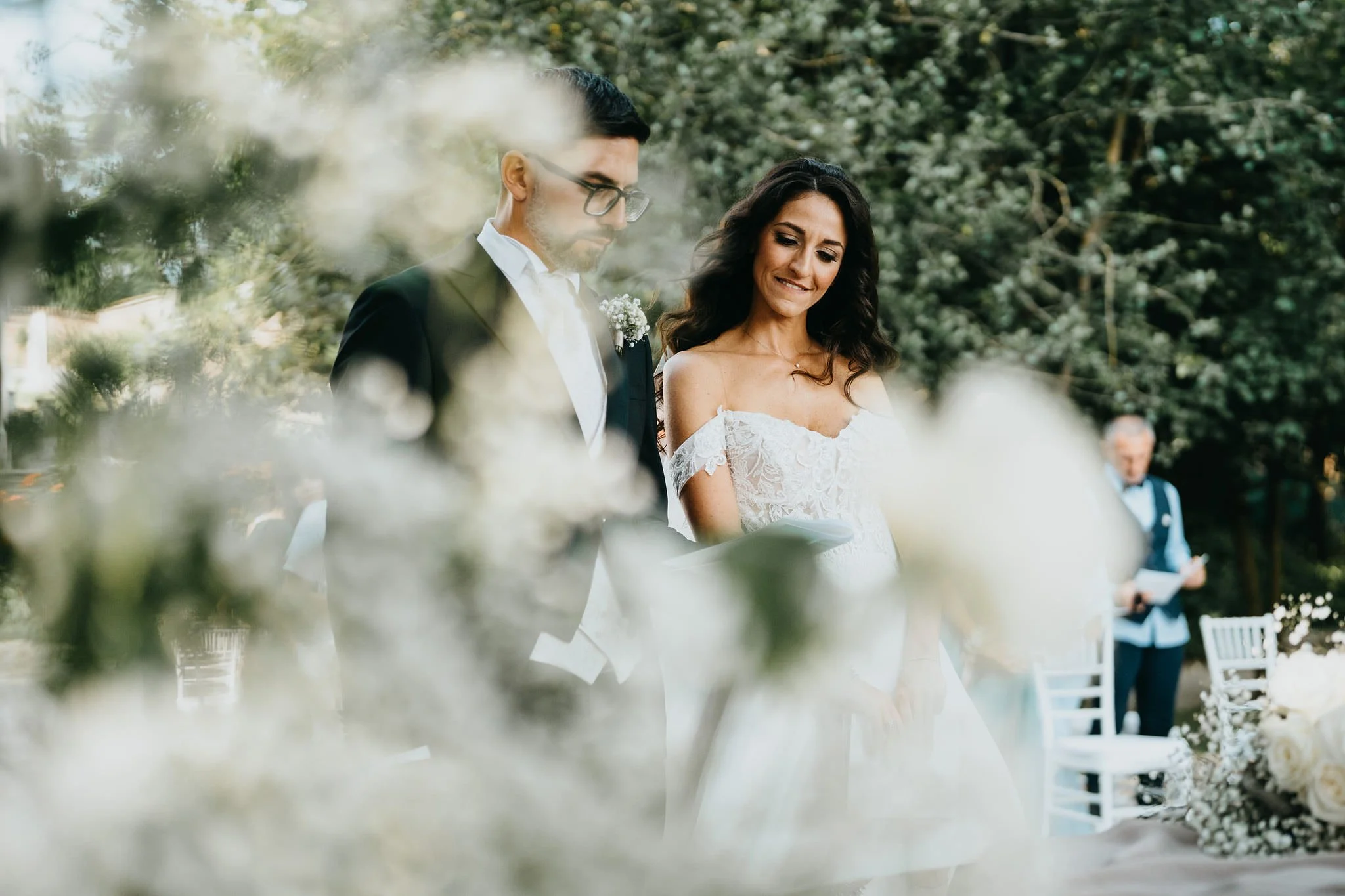 sposi emozionati matrimonio religioso giardini la pergola