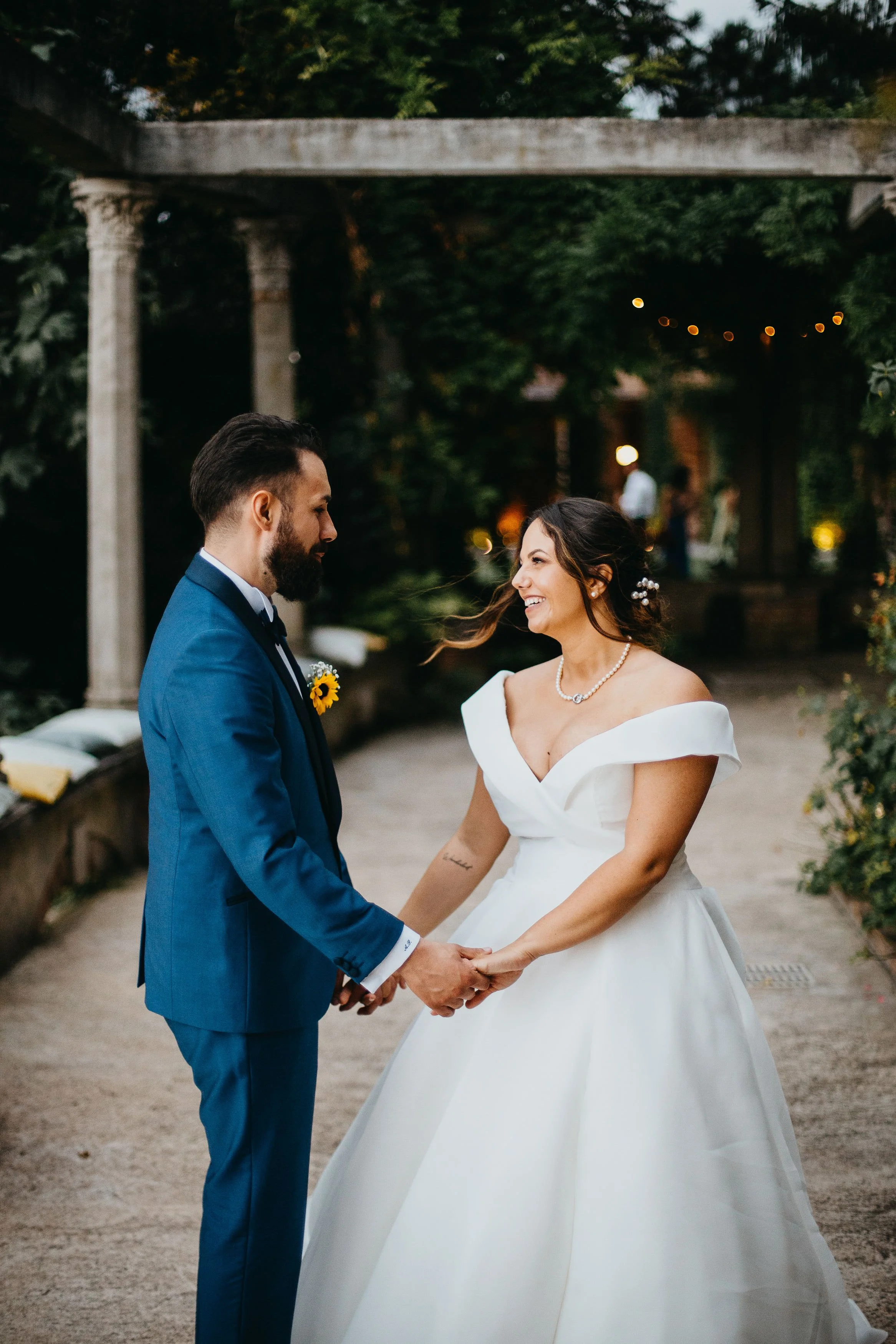 sposi felici foto di coppia giardini la pergola