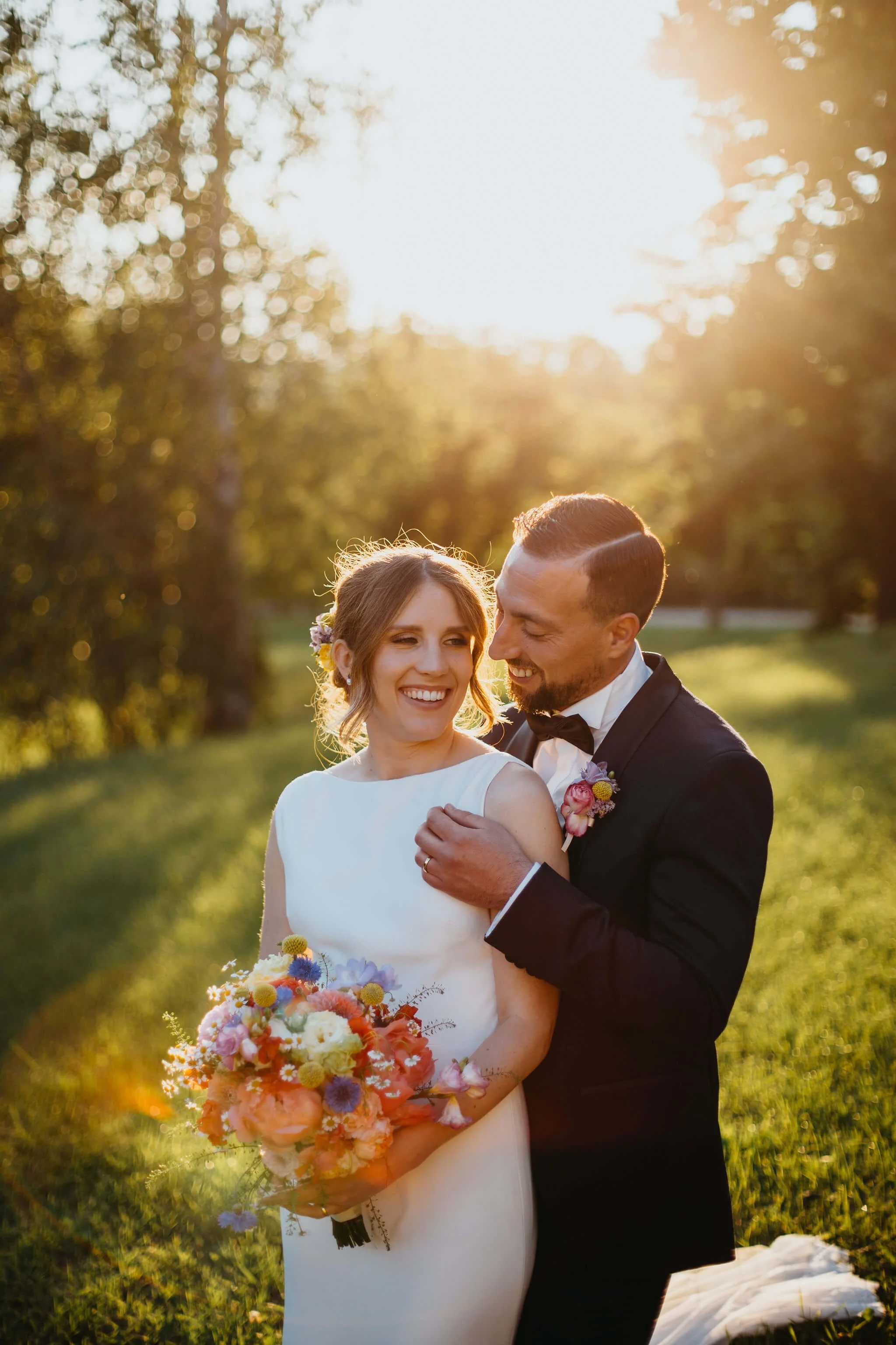 Foto di coppia al tramonto alla Tenuta La Giustiniana, Gavi