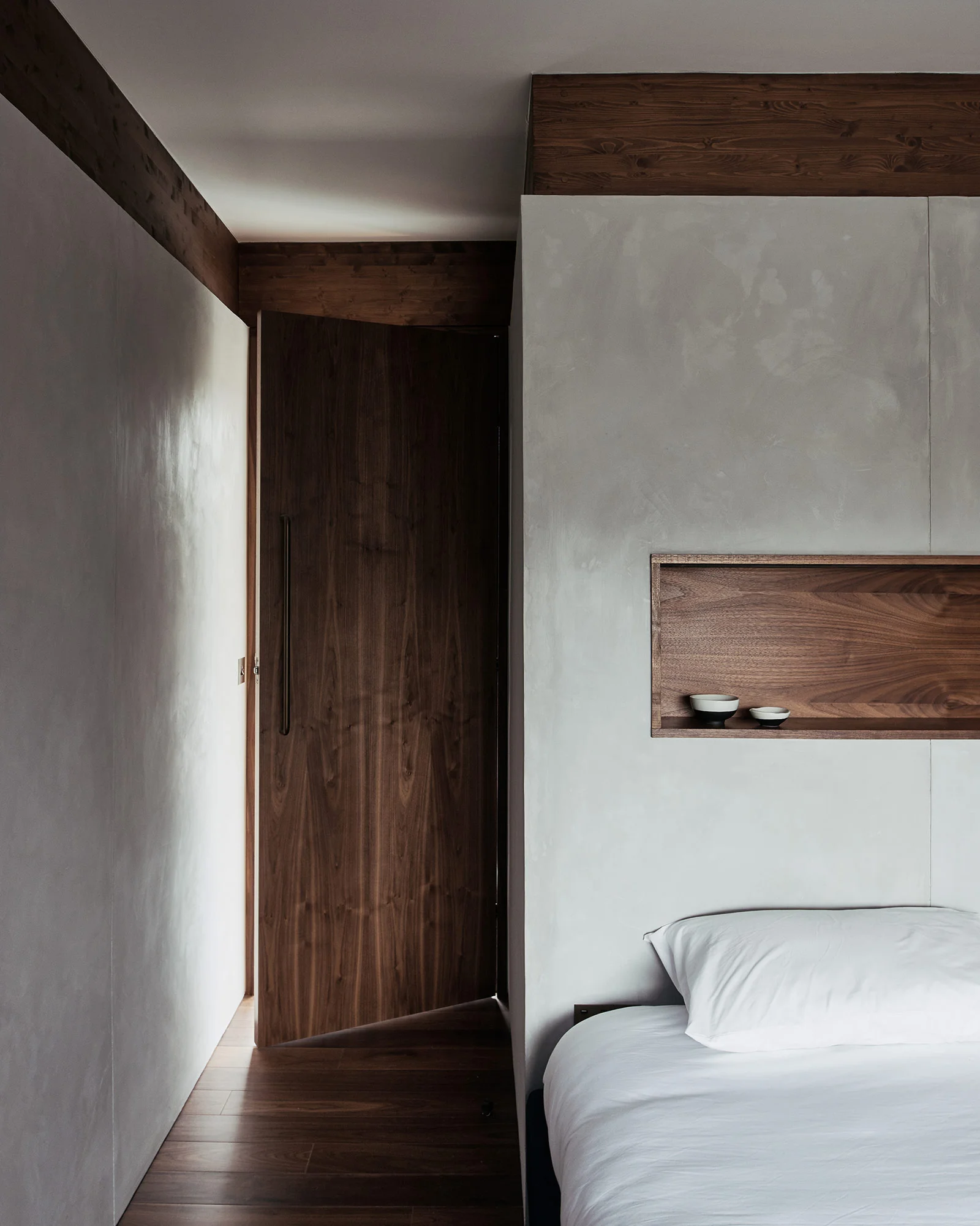 hyde-and-hyde-SHS-Silver-House-interior-bedroom.jpg