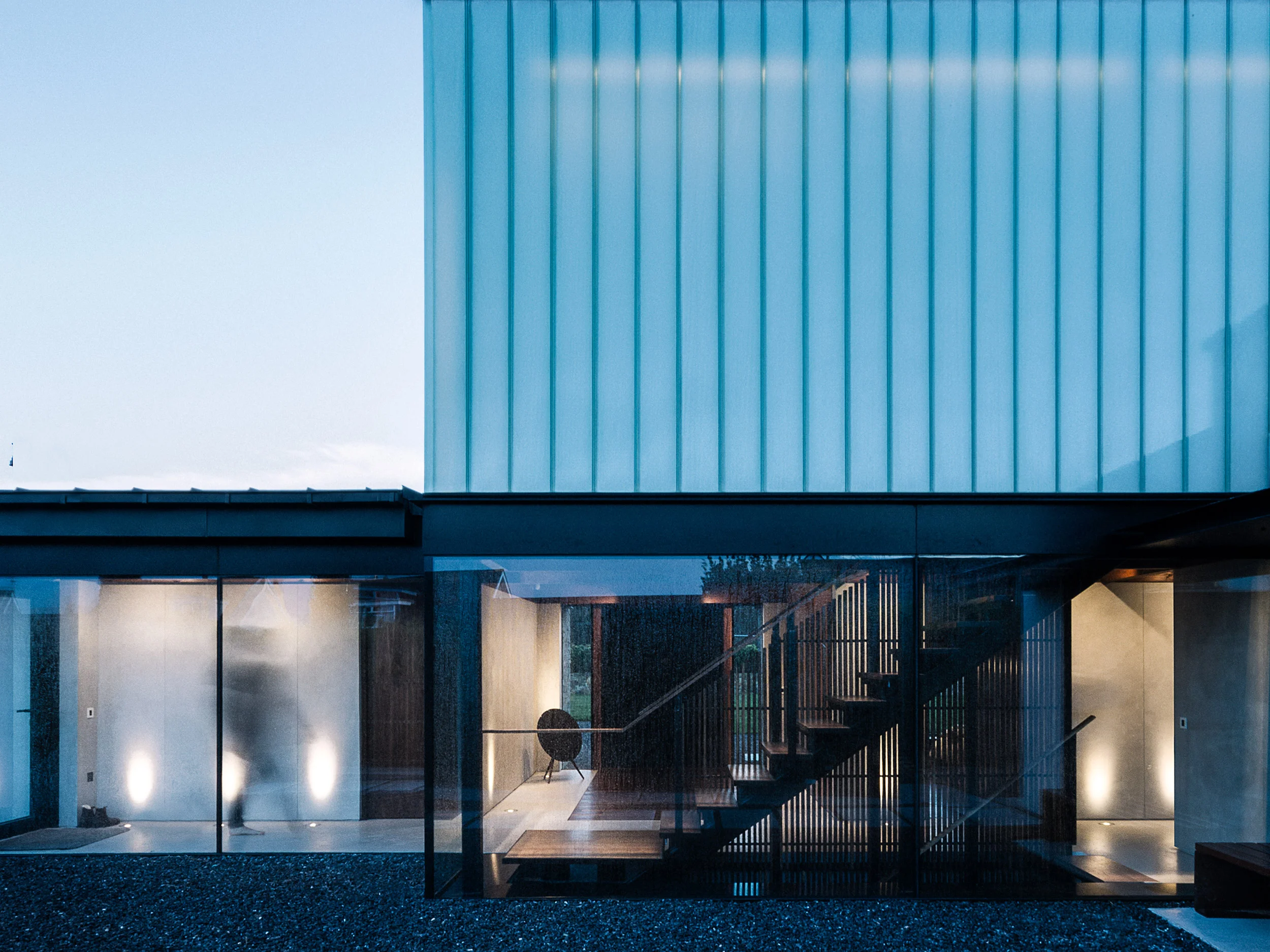 hyde-and-hyde-SHS-silver-house-rear-dusk.jpg