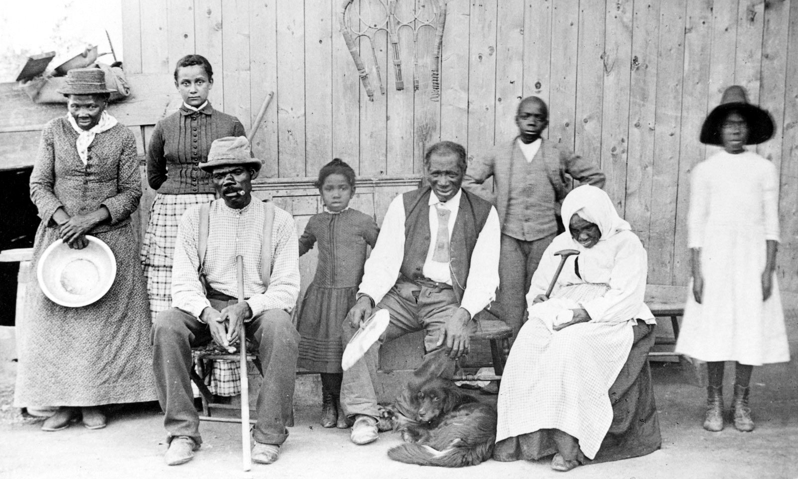 Tubman in 1887_Dora Stewart at Tubman's home in Auburn New York_wikicommons.jpg