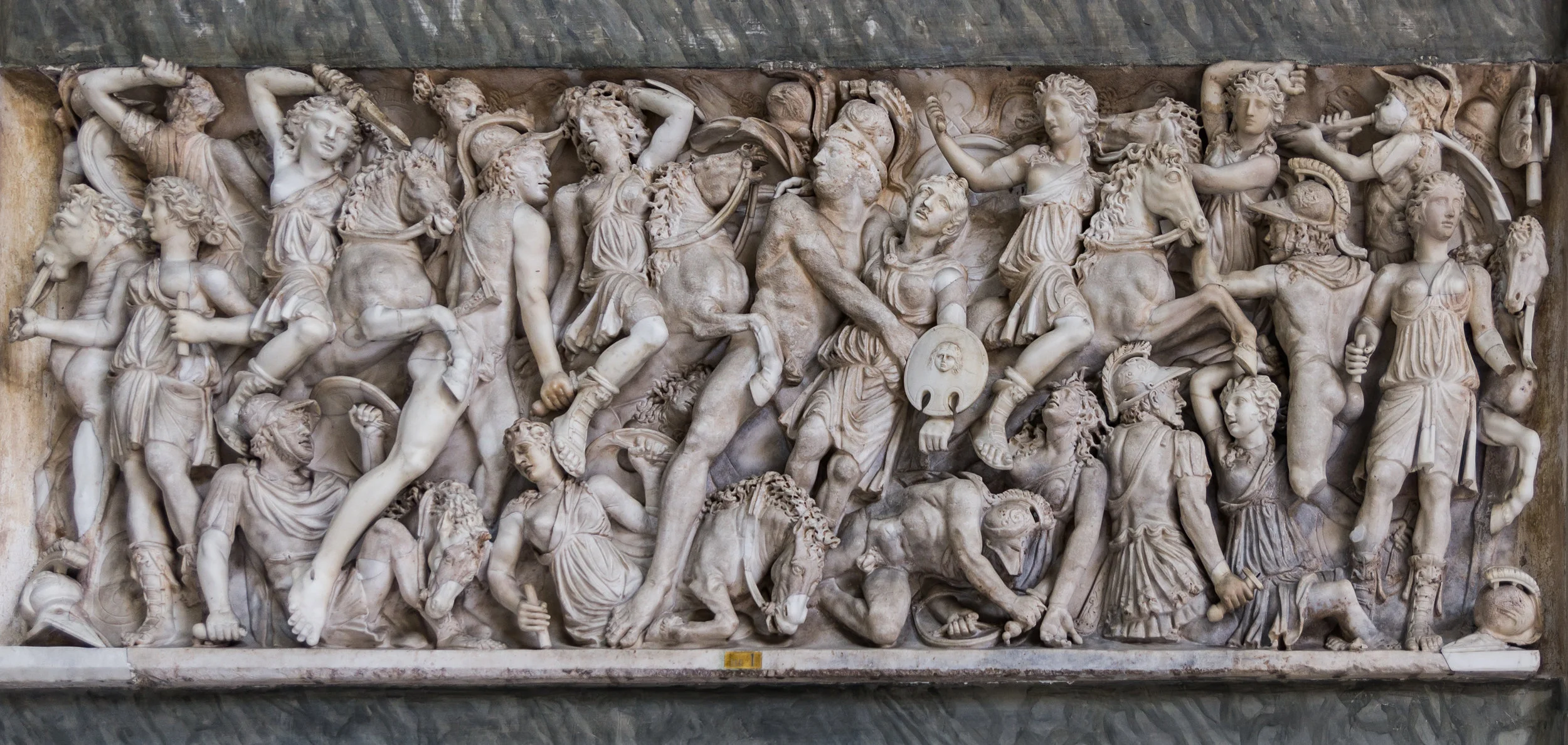 Battle_of_Greeks_and_Amazons.jpg