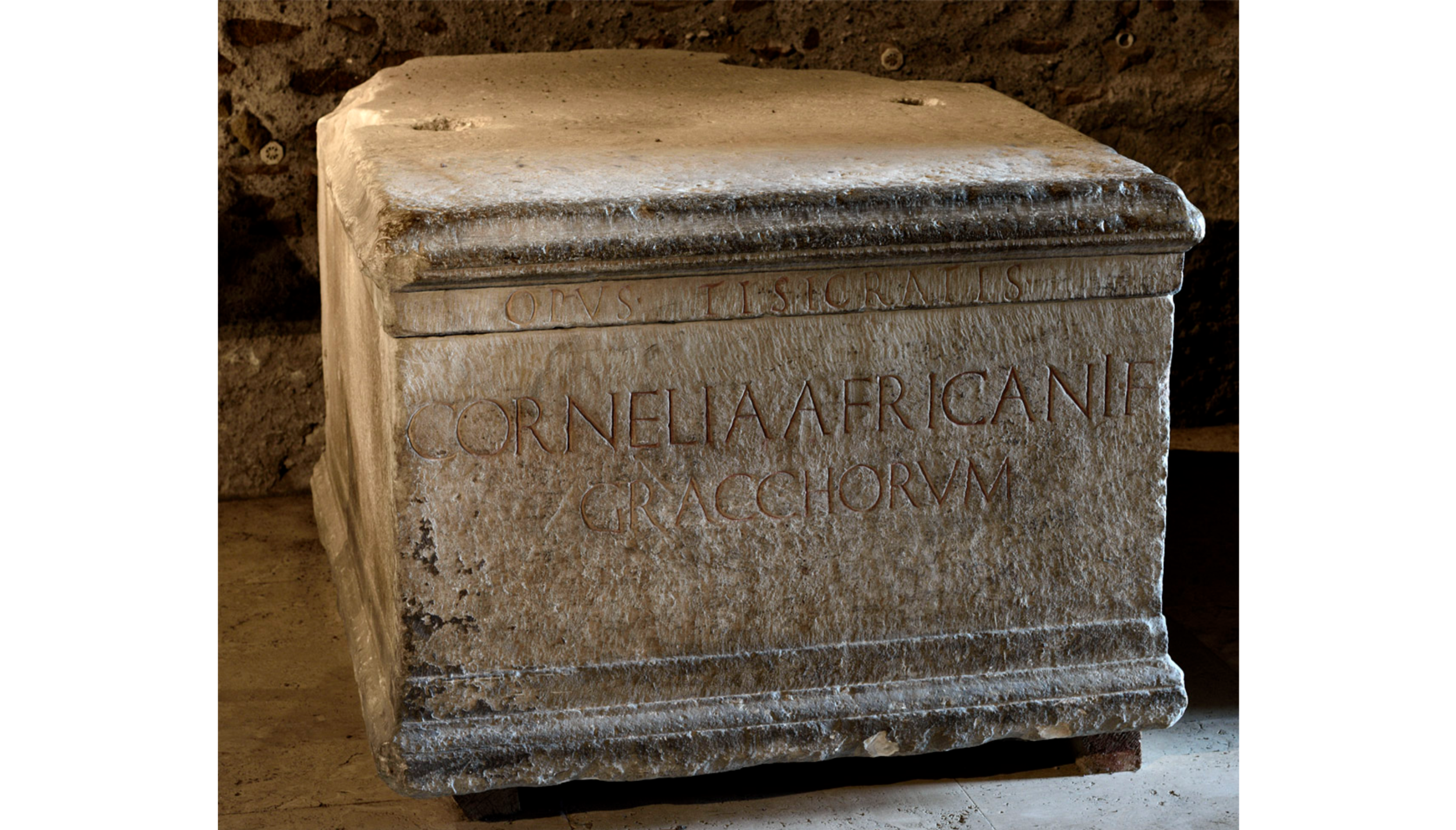 The base of the statue of Cornelia that dates between 123-100 BCE. It can be found in the Capitoline Museums, Rome. Image courtesy of Ilya Shurygin.