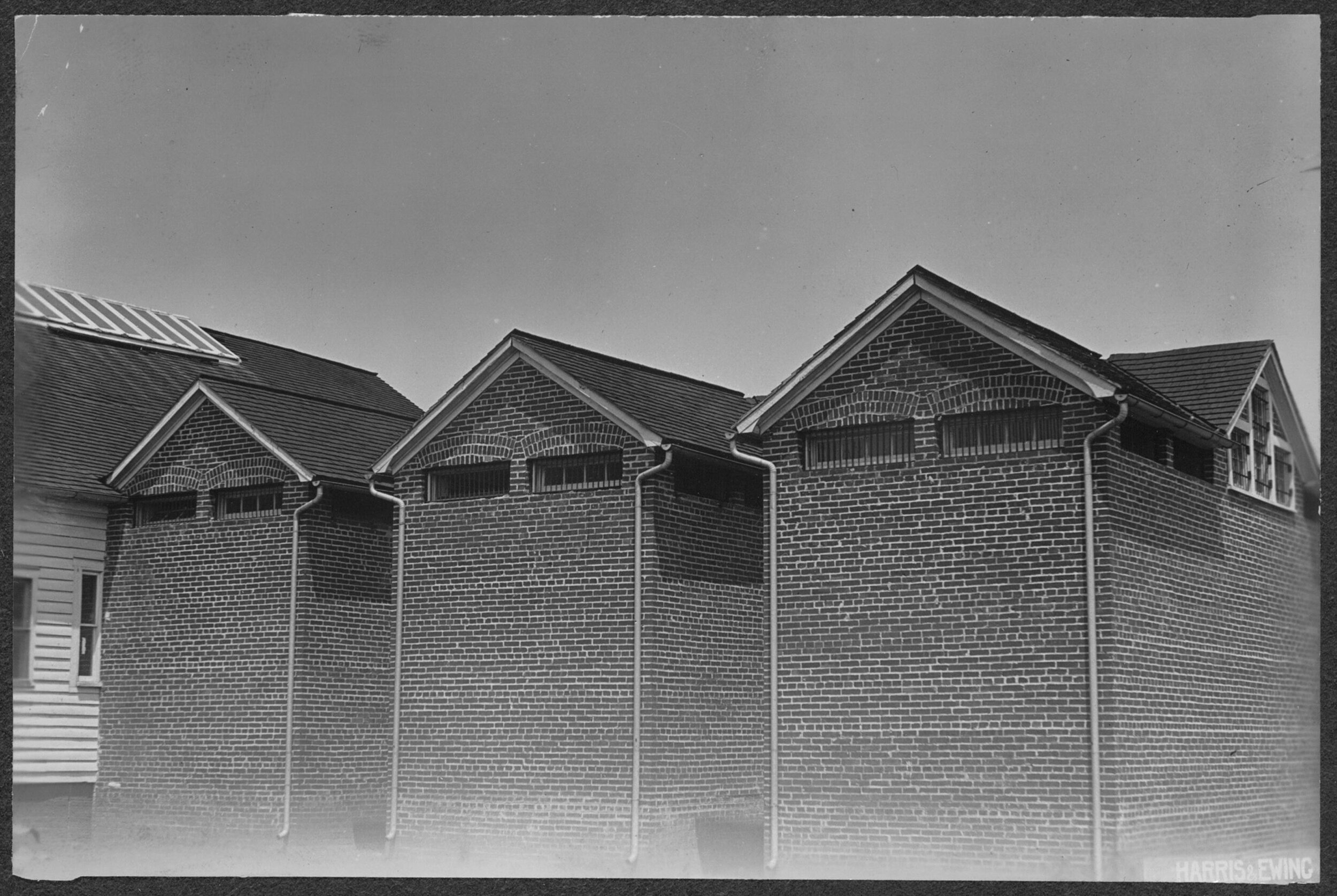 cell blocks at Occoquan_LOC.jpg