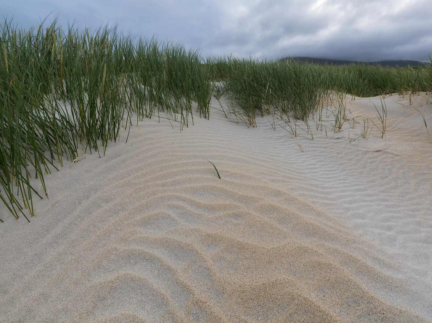 luskentyre-beach-isle-of-harris-2.jpg