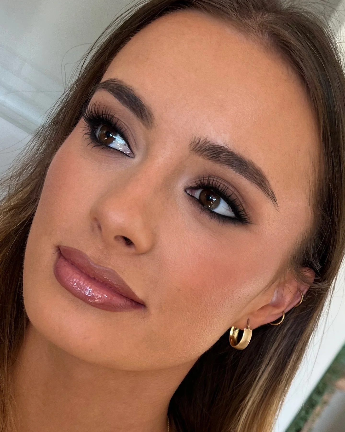 Neutral lids and smokey lashline 🖤

Also obsessed with this lip combo! 
@anastasiabeverlyhills lip liner in deep taupe 
@meccamax pop pout lipstick in top down 

#samhartsam #samhart #nzmakeupartist #nzmua #smokeyeyes #glam