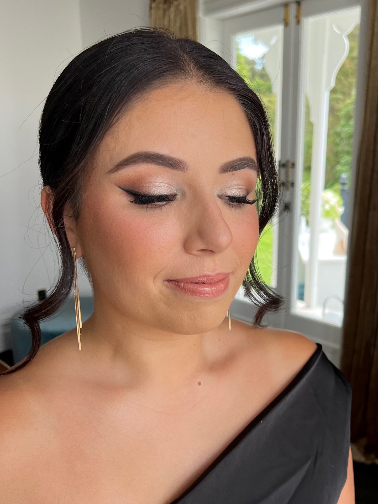 I have the absolute pleasure to continue to do makeup for people I met 10 years ago, Basma is one of them! 

Her 2016 bridal makeup was FULL GLAM! Dark eyes , Lilly lashes, so much contour and fast forward to 2026 I got to do her makeup again! This t