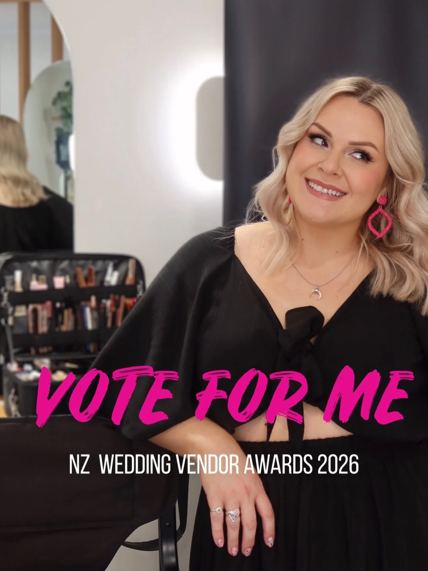 ✨A few things I do as a bridal makeup artist that I think is worth your vote!!✨

- On the wedding day I watch your body language, stress levels and general mood. I have been known to give a shoulder massage, grab you a blankie , lymphatic draining fa