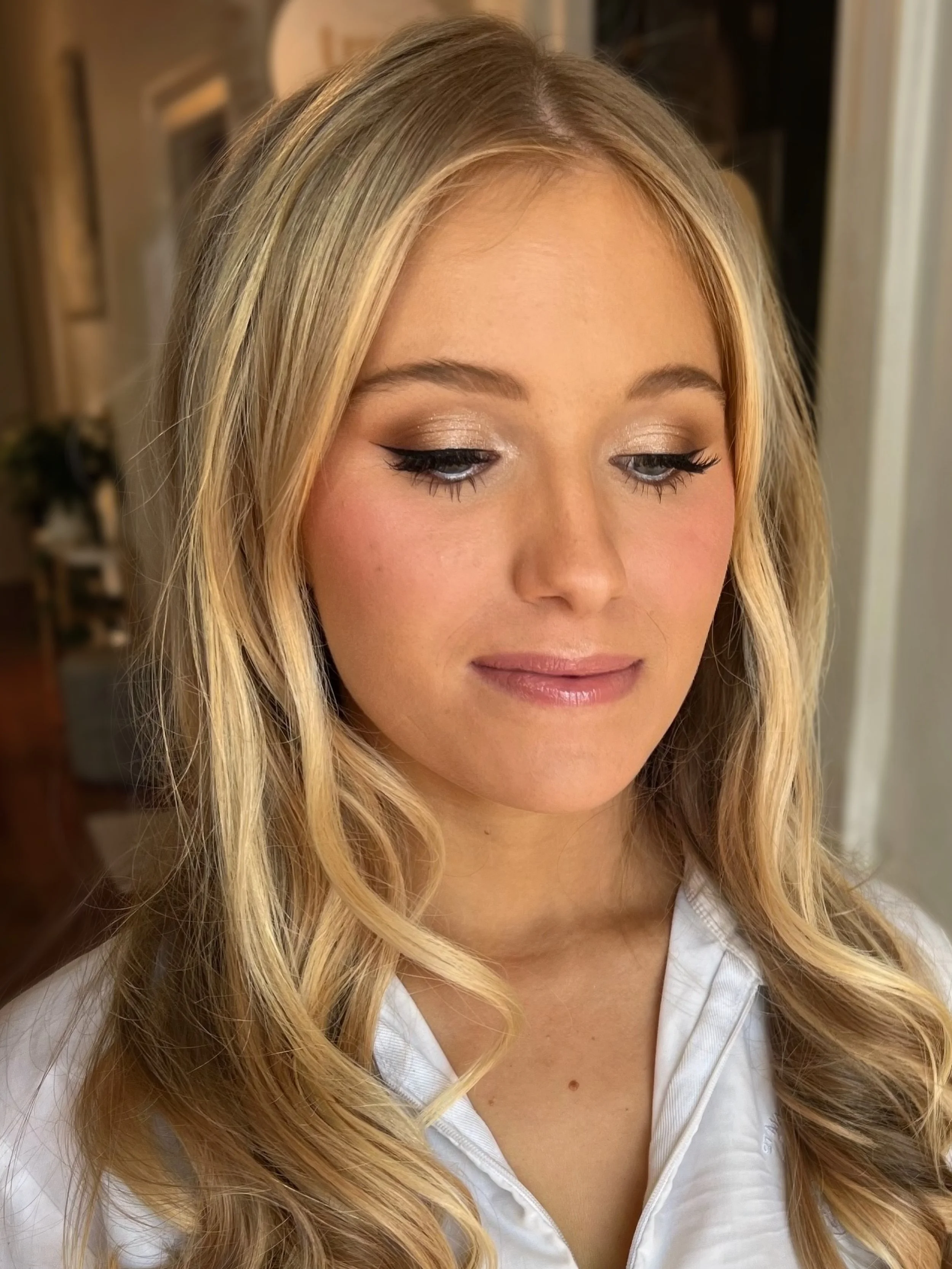 Mathilda 🫶
2nd time seeing her for ball! 

Love this look 🤩

#samhartmakeup #nzmakeupartist #nzmua #aucklandmakeupartist