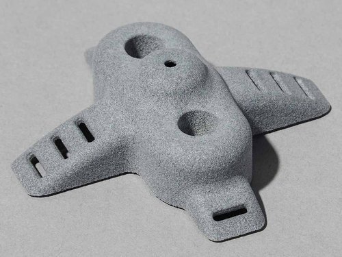 MJF_PA12_Nylon_3D_printing_Star_Finish_Comparison_Natural_Grey.jpeg