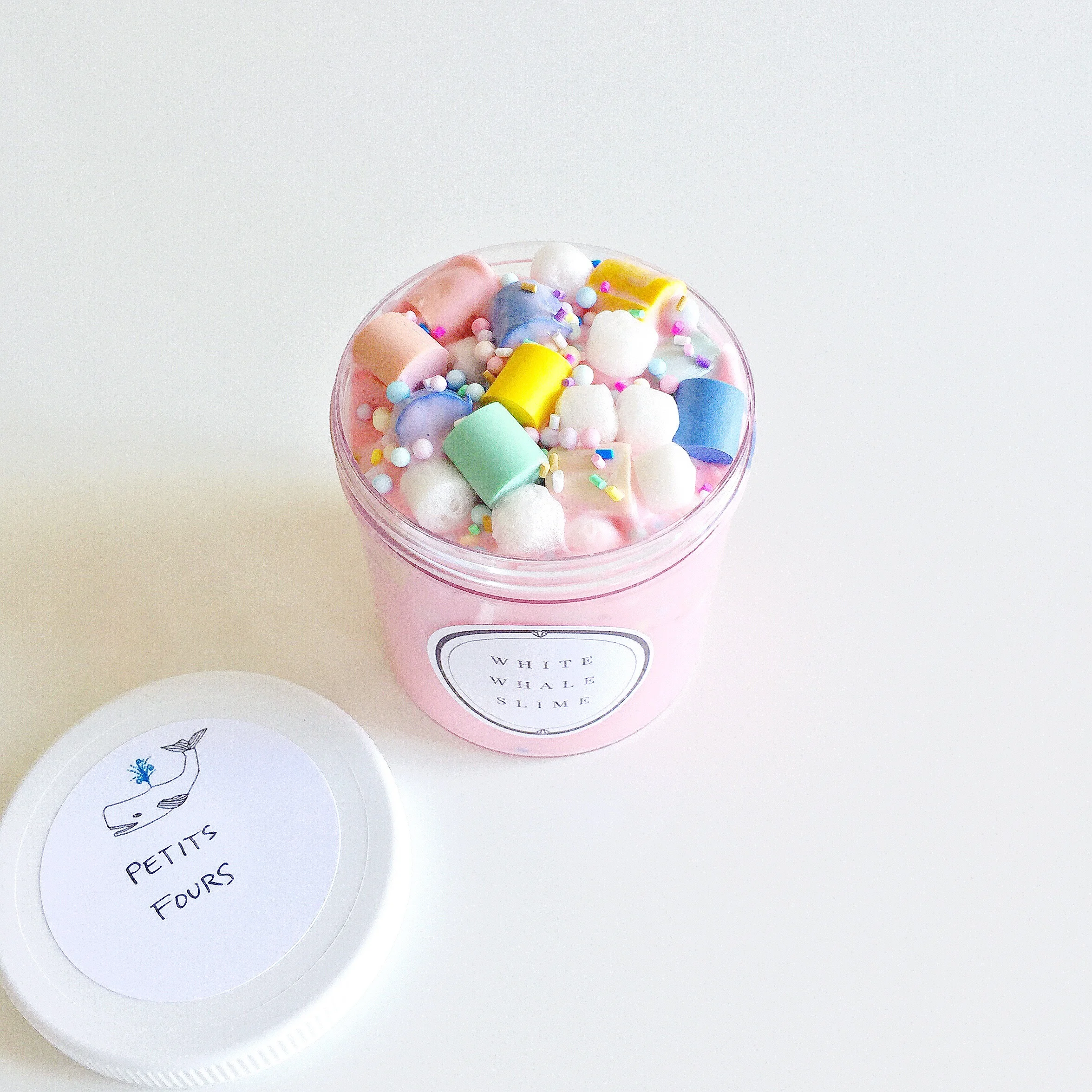 petits-fours-slime-white-whale.JPG
