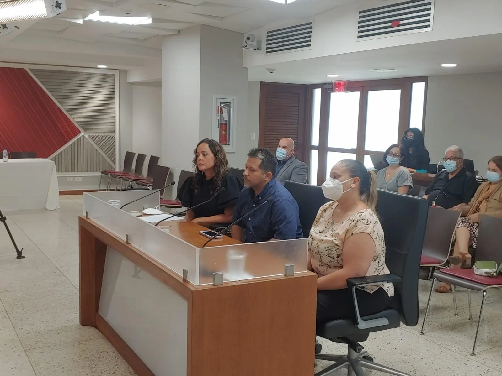 Km0 propone investigación senatorial de la Policía y legislación para el acceso a la información en casos de menores muertos por uso de fuerza policial