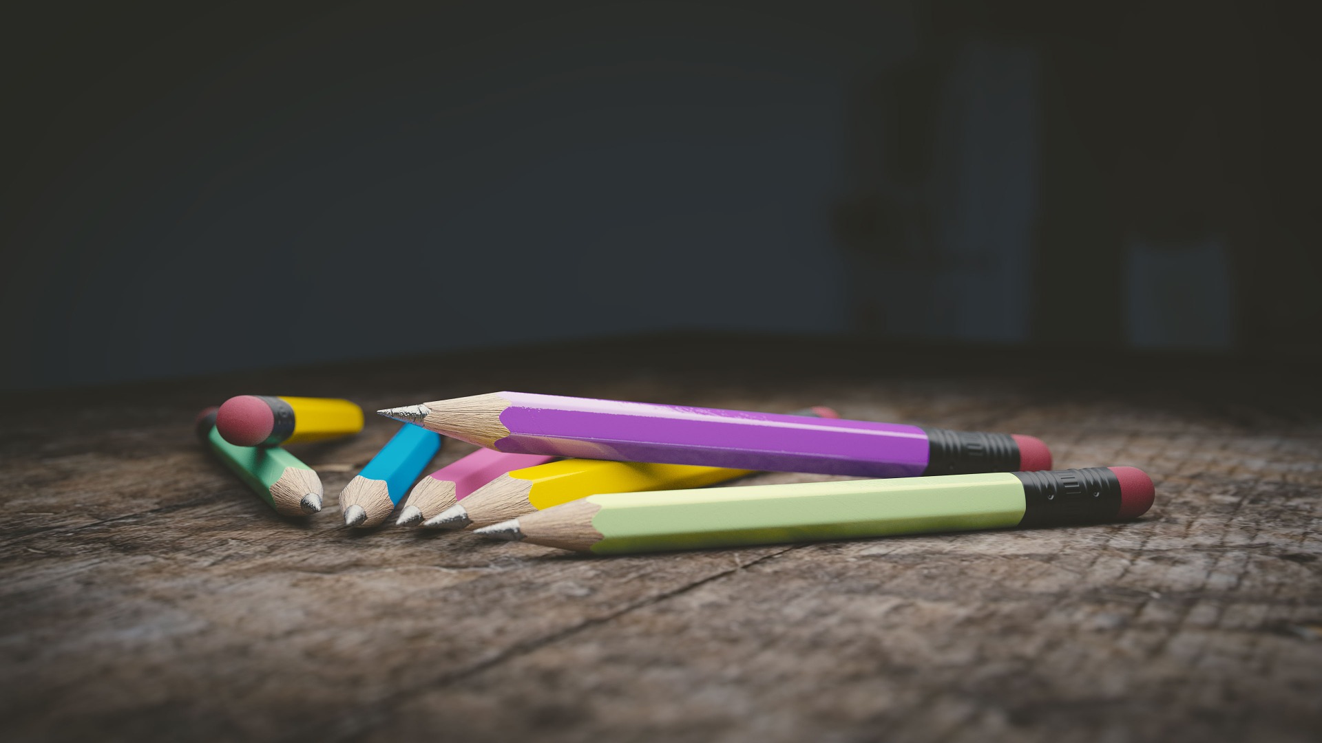 pencil-1486278_1920.jpg