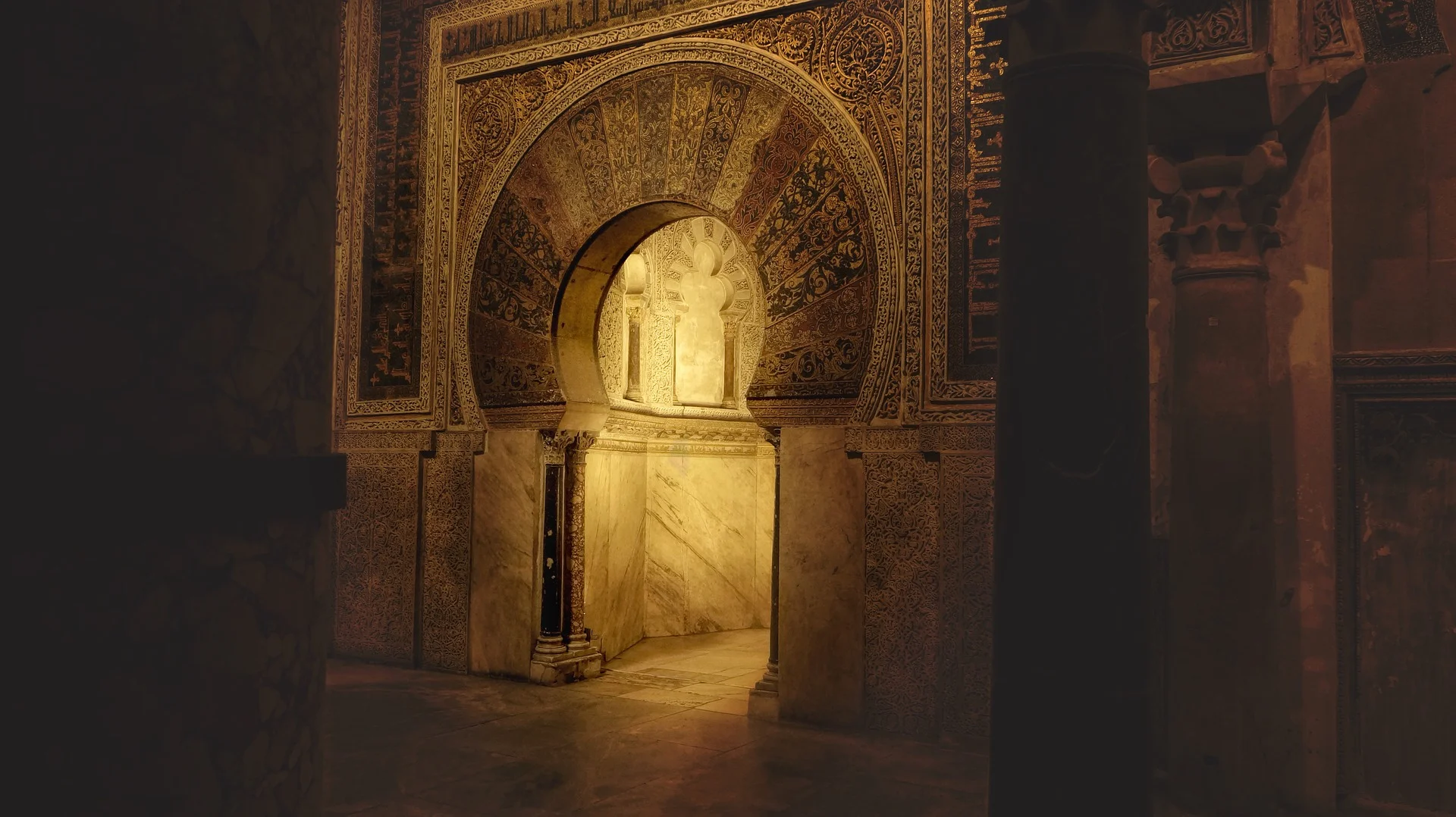 ancient-1835865_1920.jpg