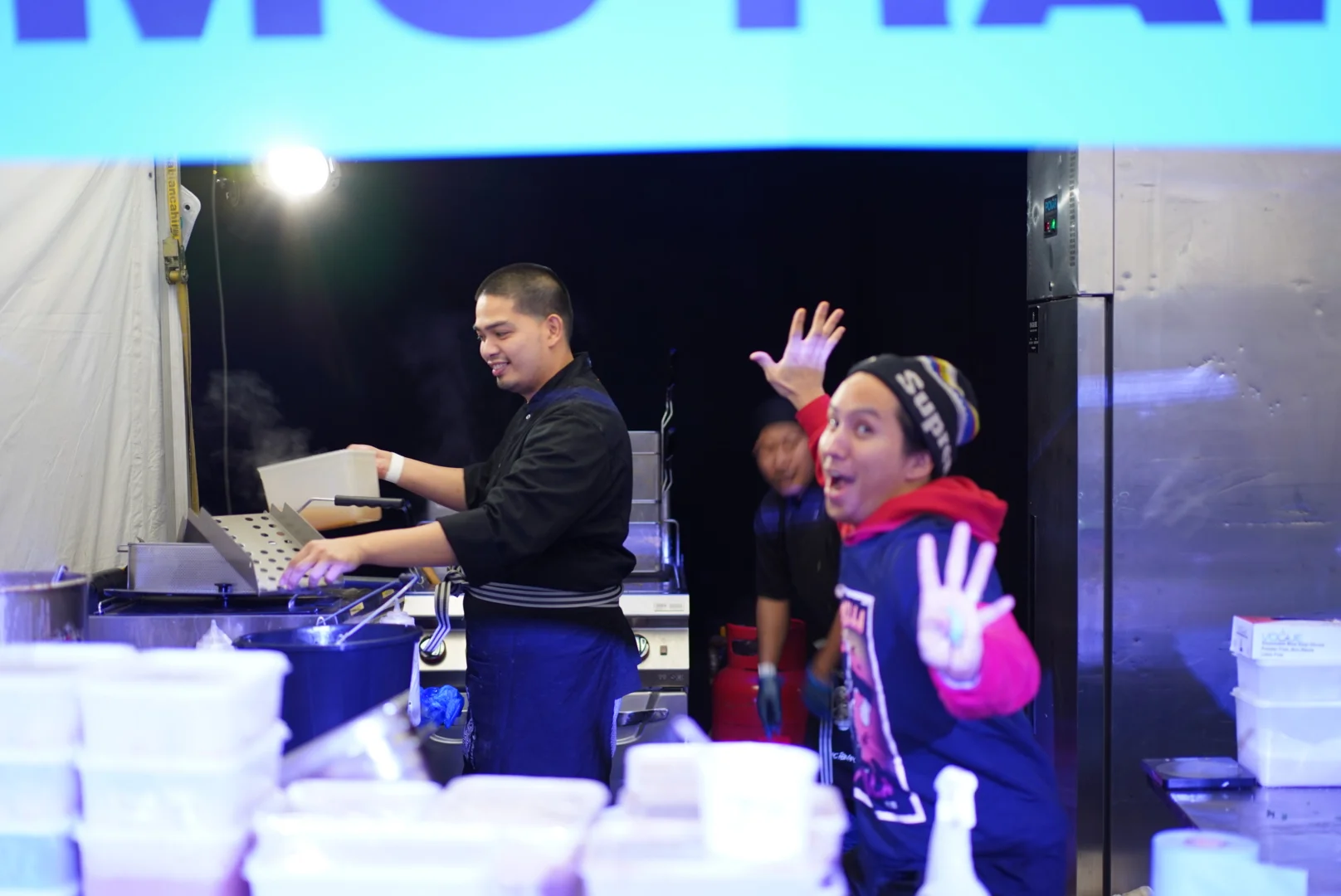 ramo-ramen-prep-battle-of-the-broth.jpg