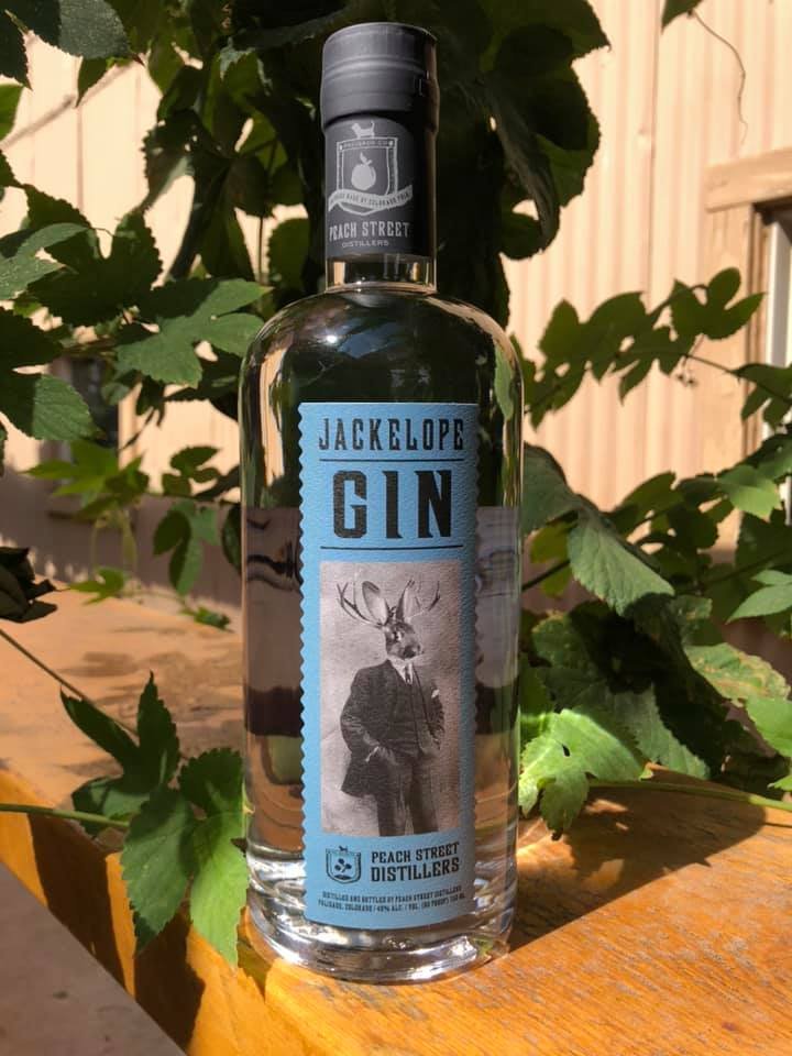 Cocktail Corner featuring Wintery Gin Drinks!