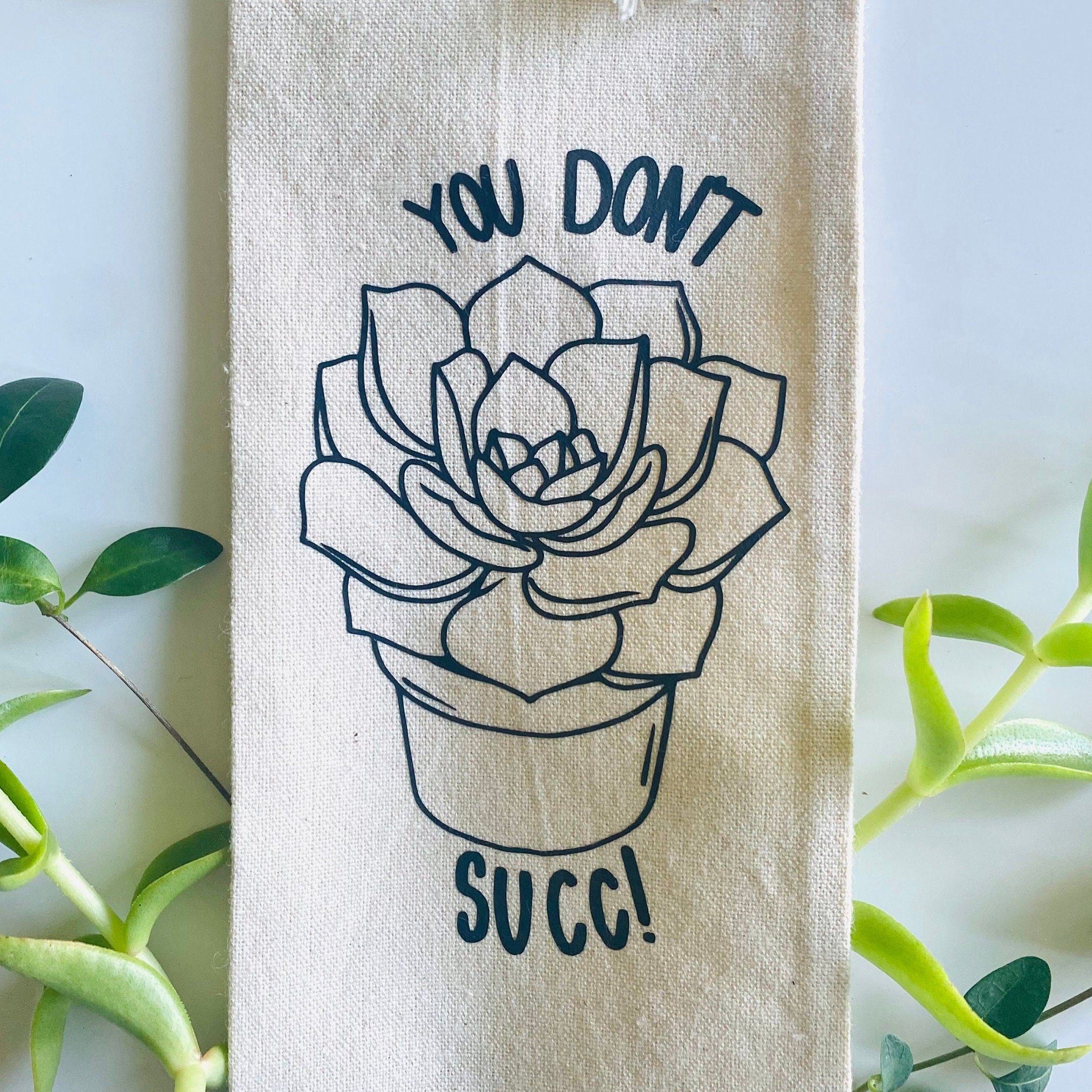 https://i.etsystatic.com/17689978/r/il/7520bd/3360778070/il_fullxfull.3360778070_cmvf.jpg