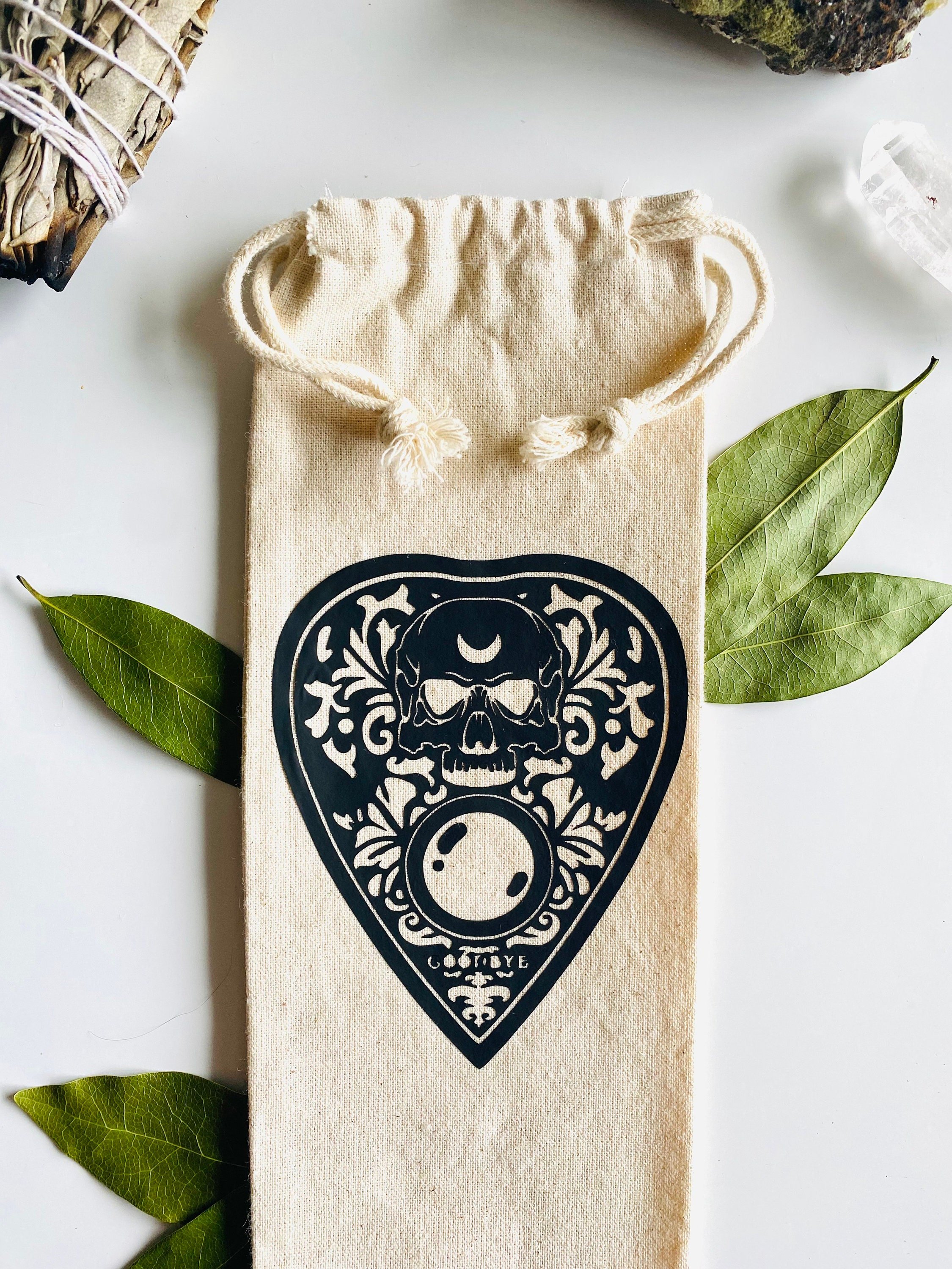 https://i.etsystatic.com/17689978/r/il/c7ca86/3365159118/il_fullxfull.3365159118_glfb.jpg