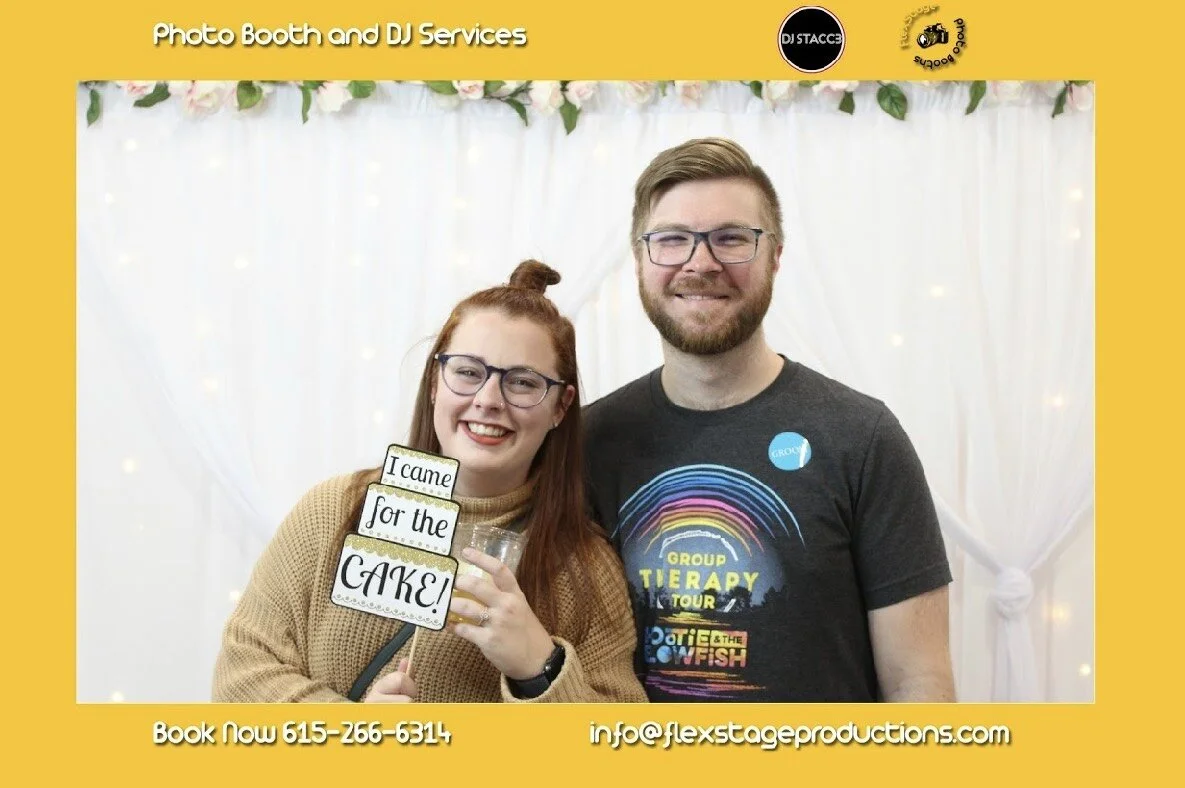 Tennessee bridal and wedding expo
#photoboothanddjservices #flexstagephotobooth
#photobooth
#photography #photo
#dj
#tennessee
#wedding #reception #teambride #teamgroom #icameforthecake