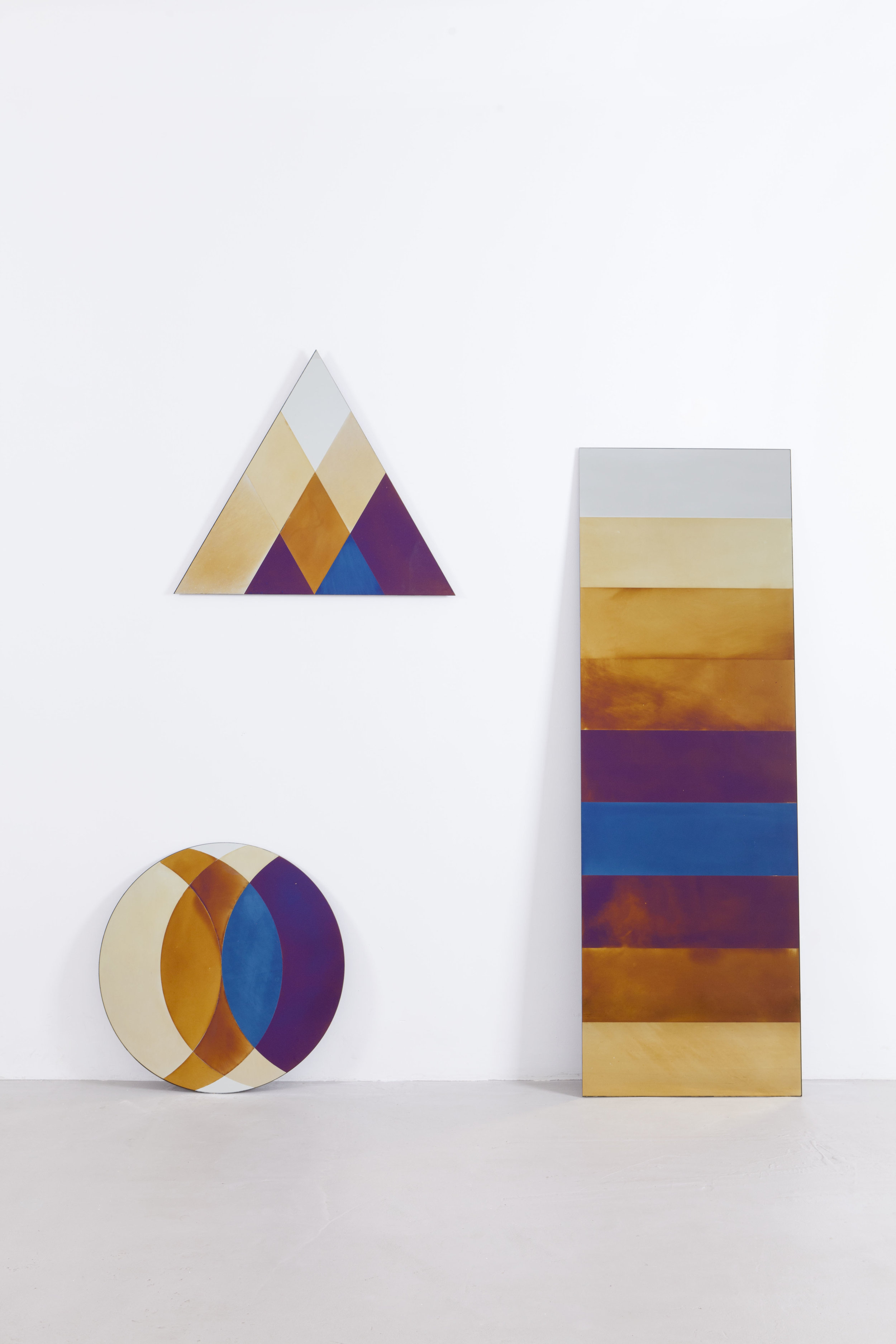 transnatural_Transience_mirror_family_diverse_byfloorknaapen_08.jpg