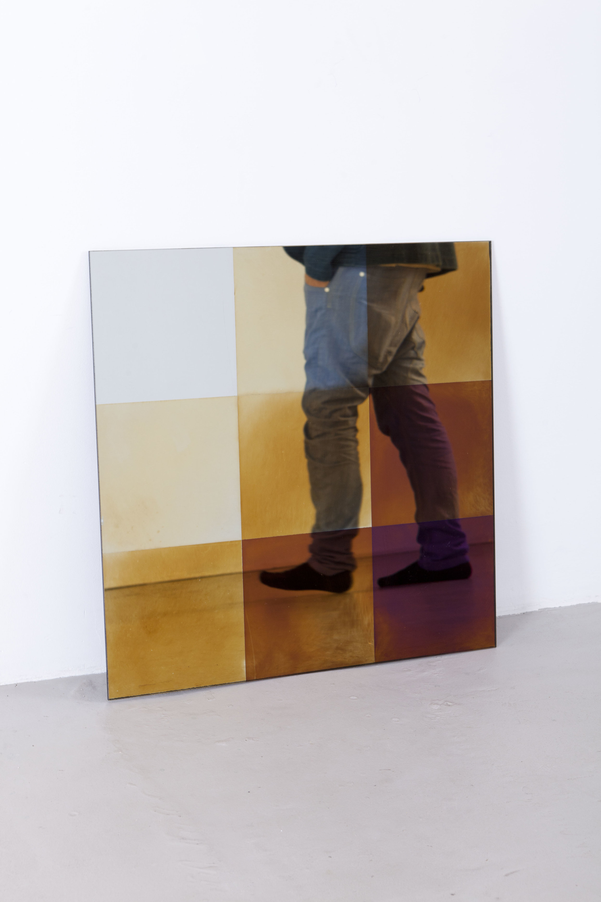 transnatural_Transience_mirror_square+feet_byfloorknaapen_27.jpg