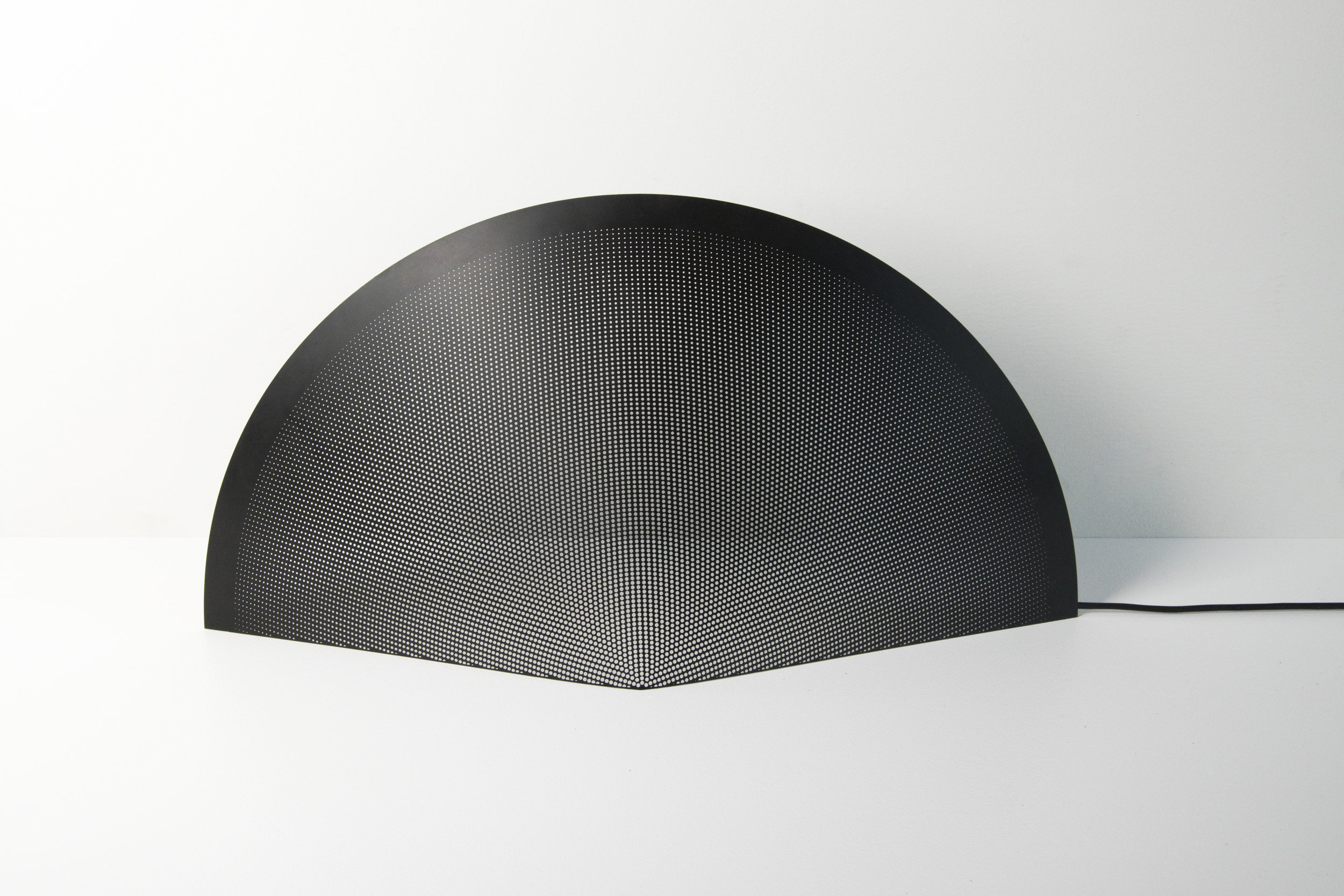 Lucid Table Light - front light - David Derksen Design.jpg