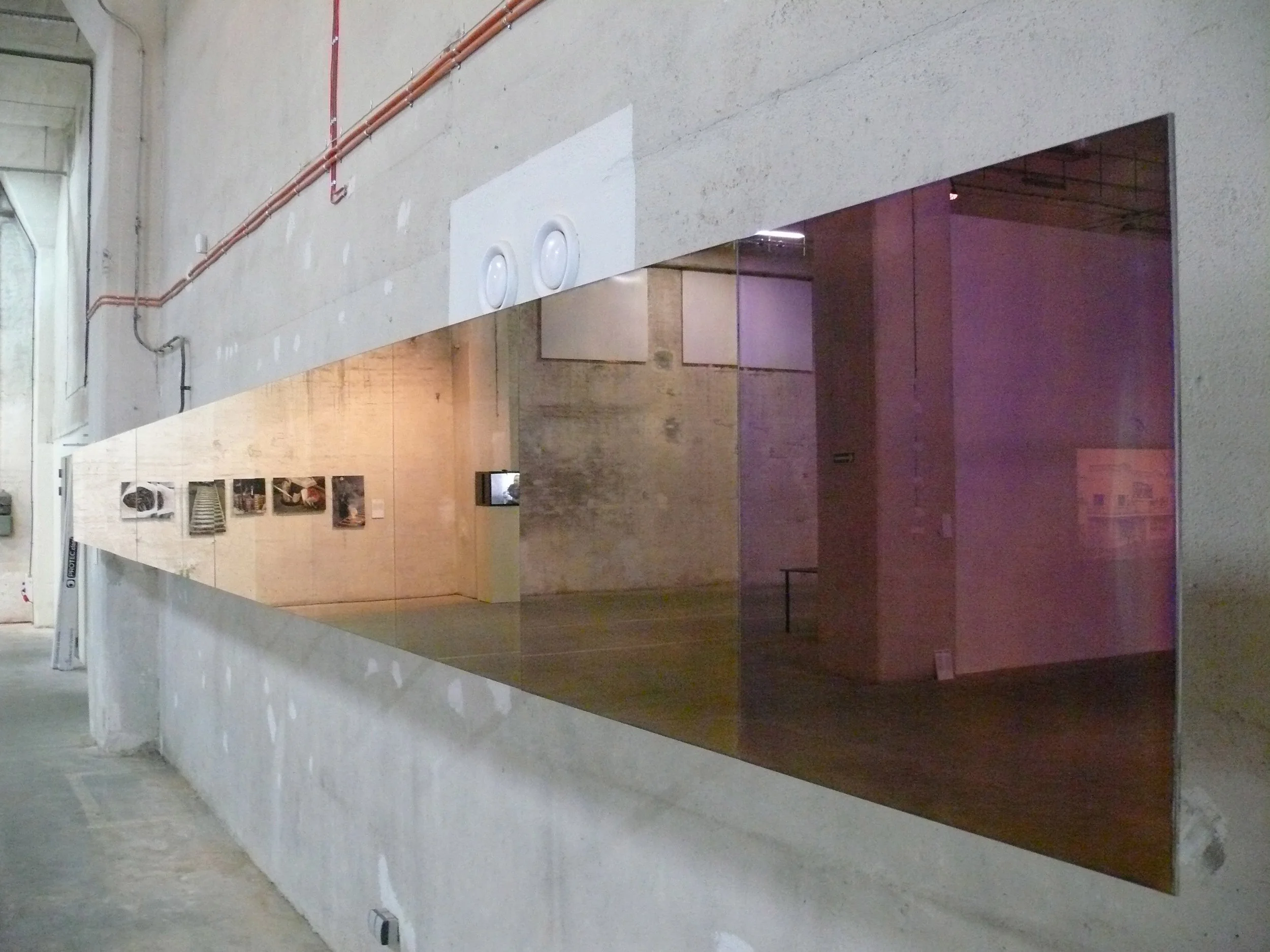 Transience Mirror color installation at Lectlettico Milan