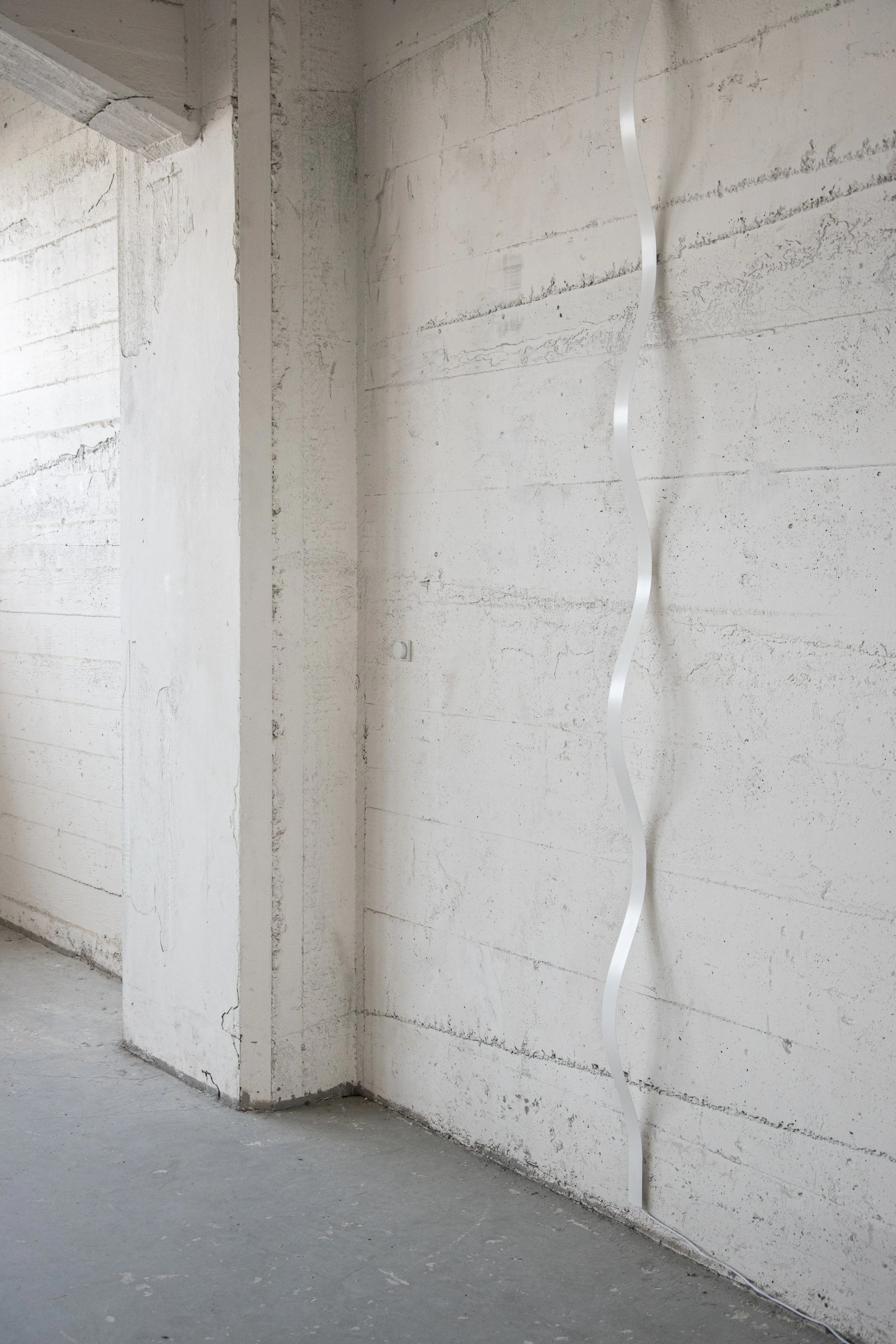 Sine Light - white - [ARRAY] by David Derksen4.jpg