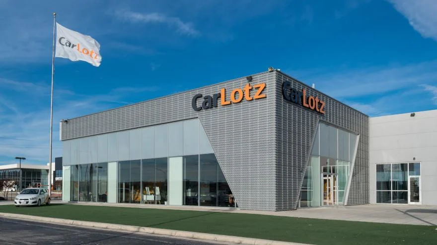 CarLotz’s San Antonio location. Photo courtesy of company.