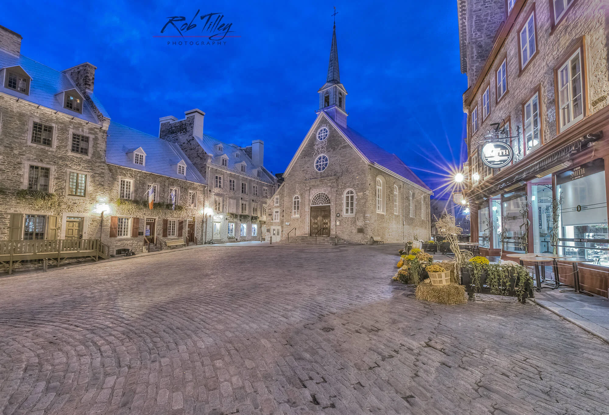 Place Royale Dawn