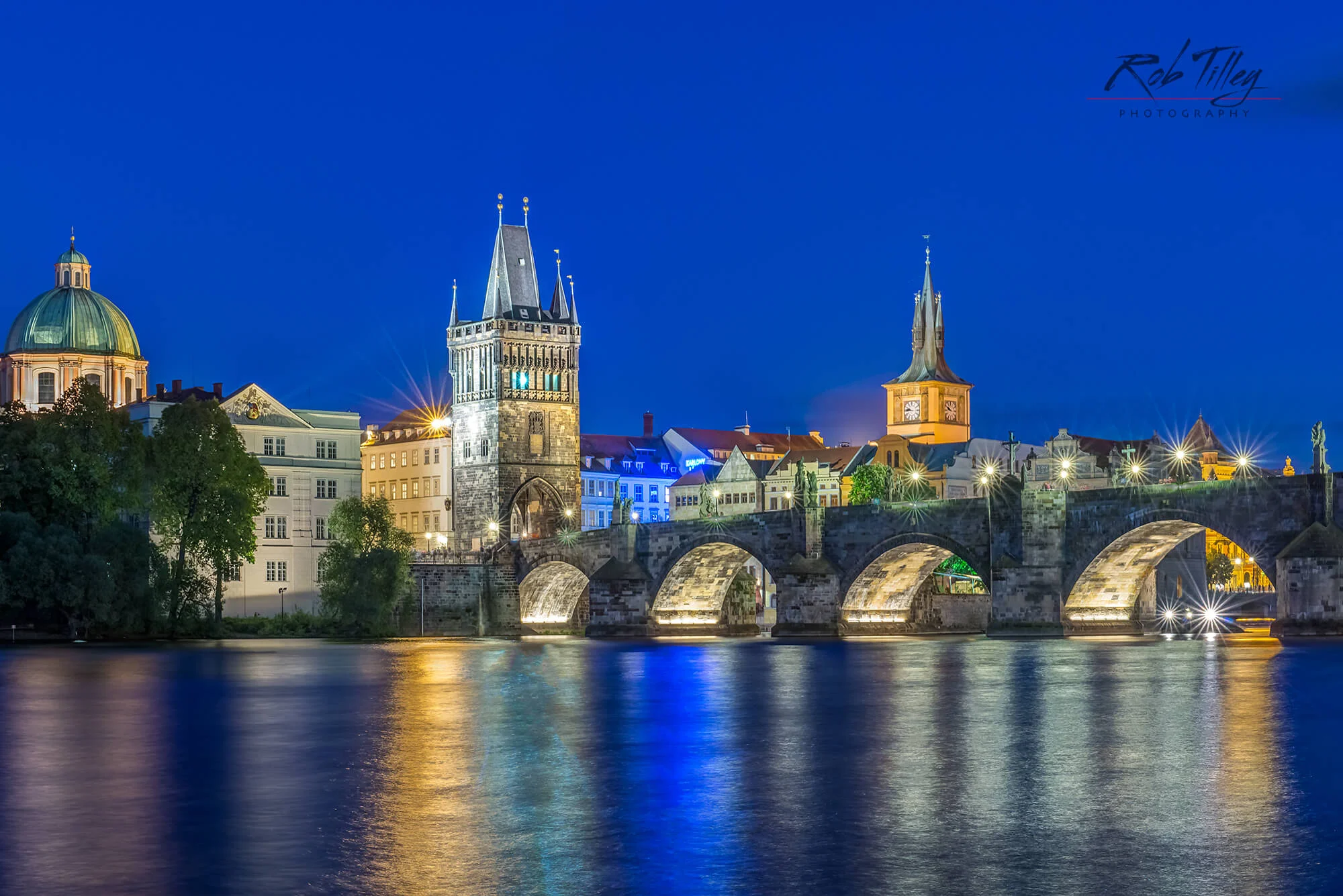 Twilight Charles Bridge II
