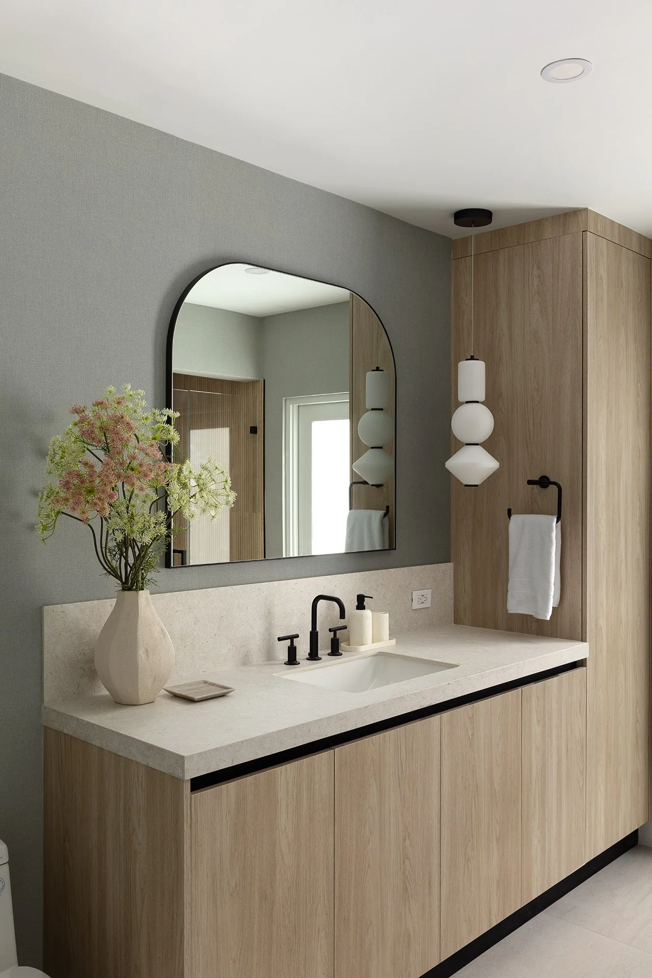 2641-ne-26th-ave-Maca-Interiors-@davehenzstudio-img9.jpg