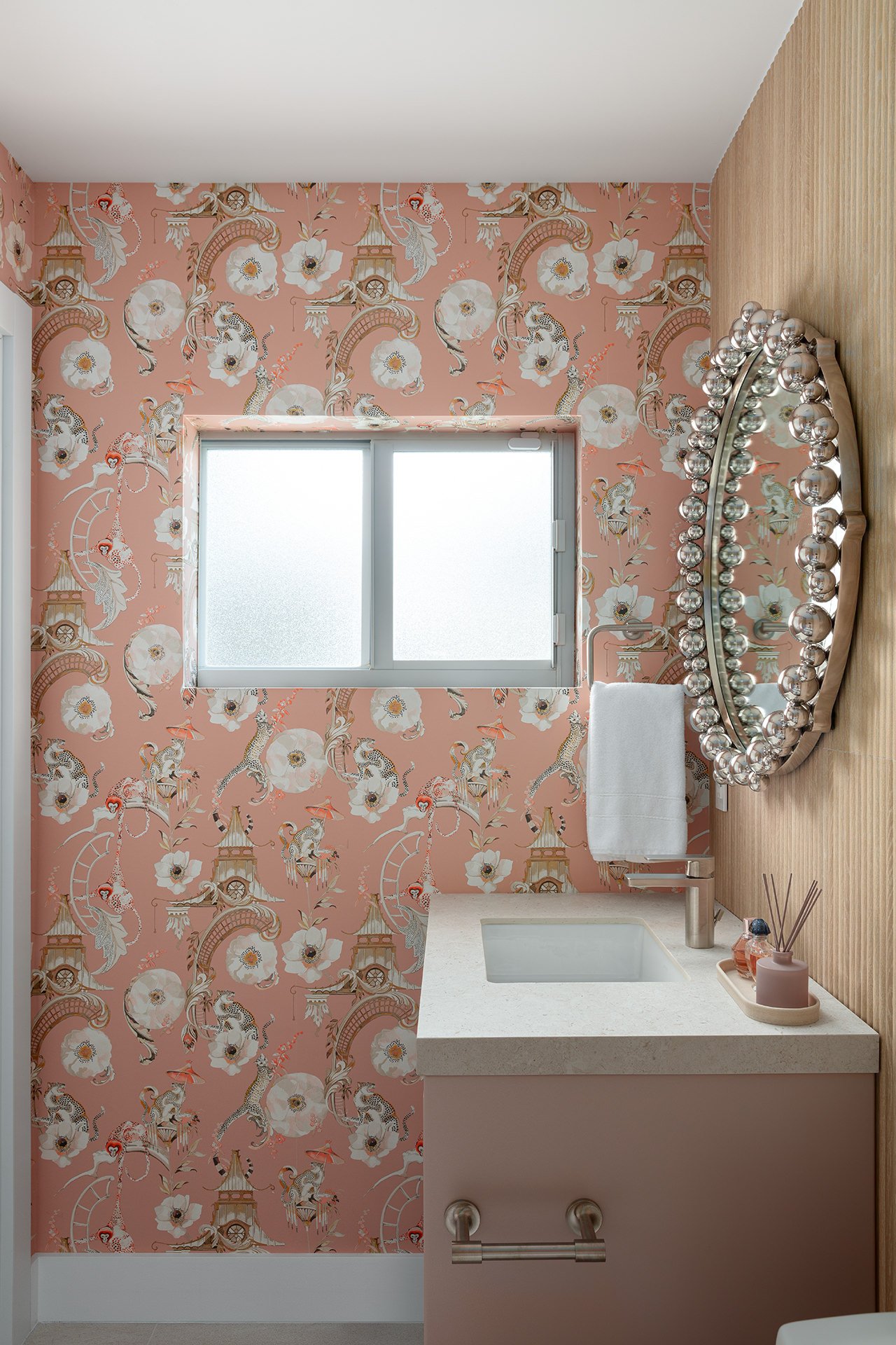2641-ne-26th-ave-Maca-Interiors-@davehenzstudio-img11.jpg