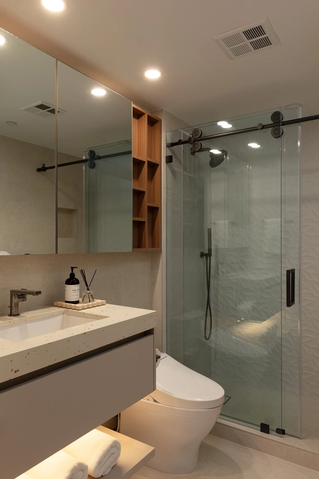 6000-island-blvd-maca-interiors-@davehenzstudio-img20.jpg